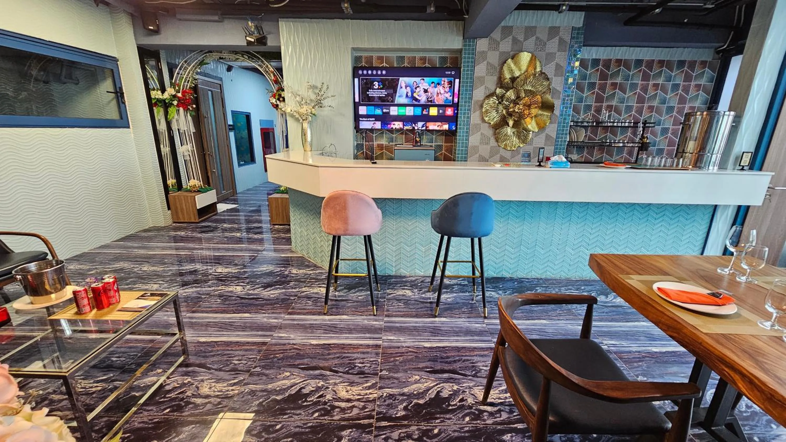 BlueTel Re'sidencE Bangkok IMPACT บลูเทล เรซิดองส์ กรุงเทพ อิมแพค