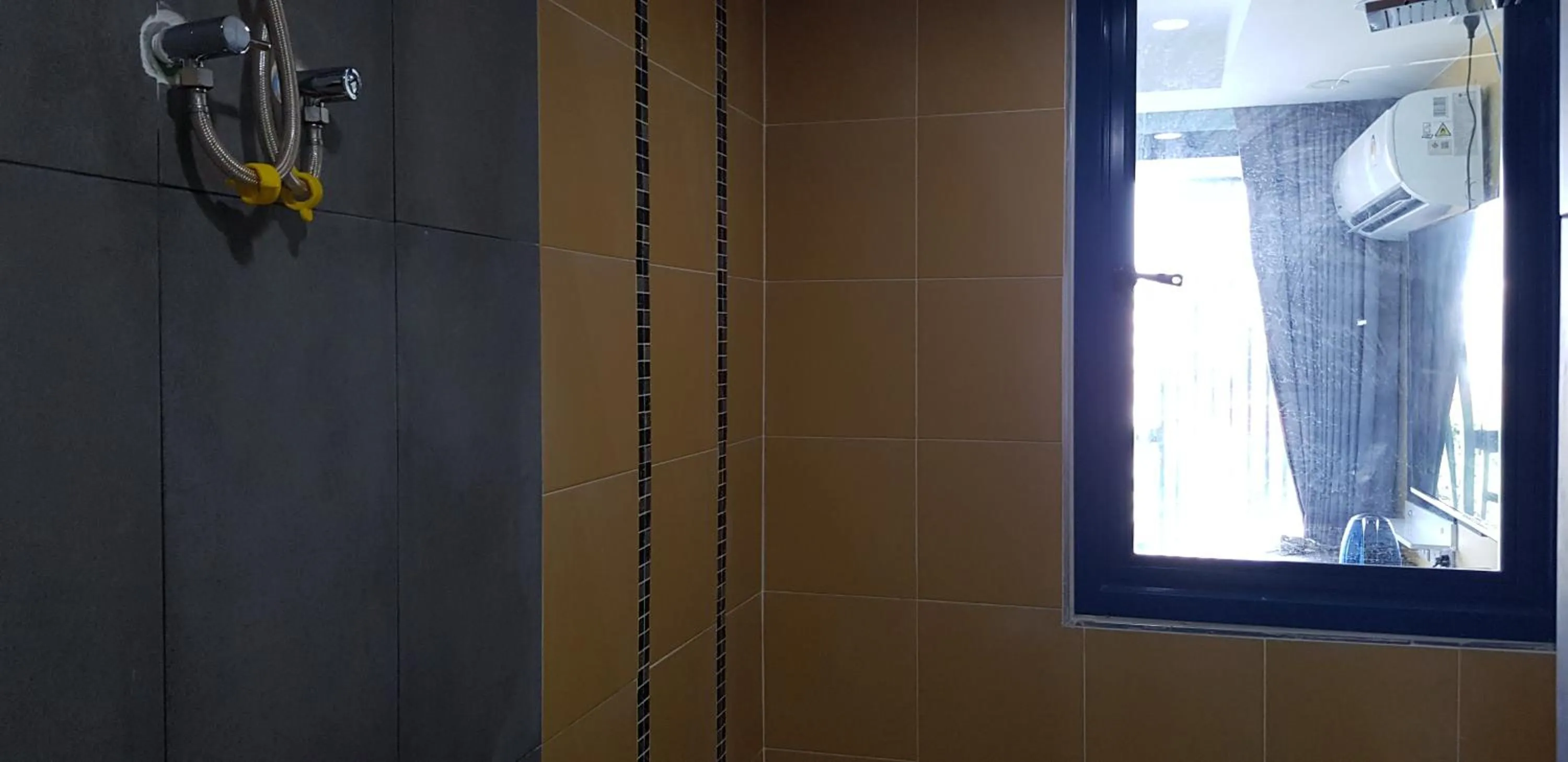 BlueTel Re'sidencE Bangkok IMPACT บลูเทล เรซิดองส์ กรุงเทพ อิมแพค