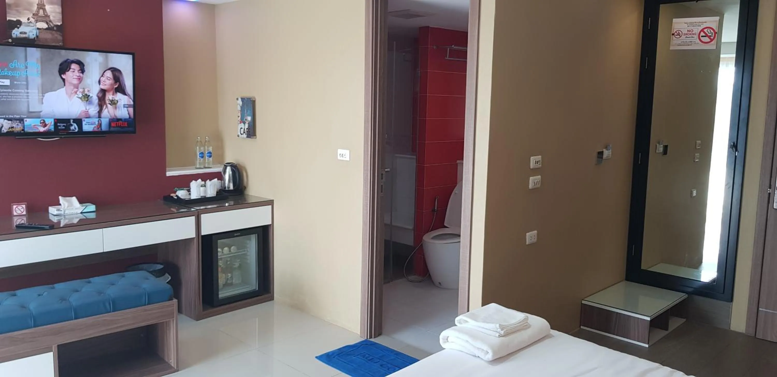 Bed in BlueTel Re'sidencE Bangkok IMPACT บลูเทล เรซิดองส์ กรุงเทพ อิมแพค