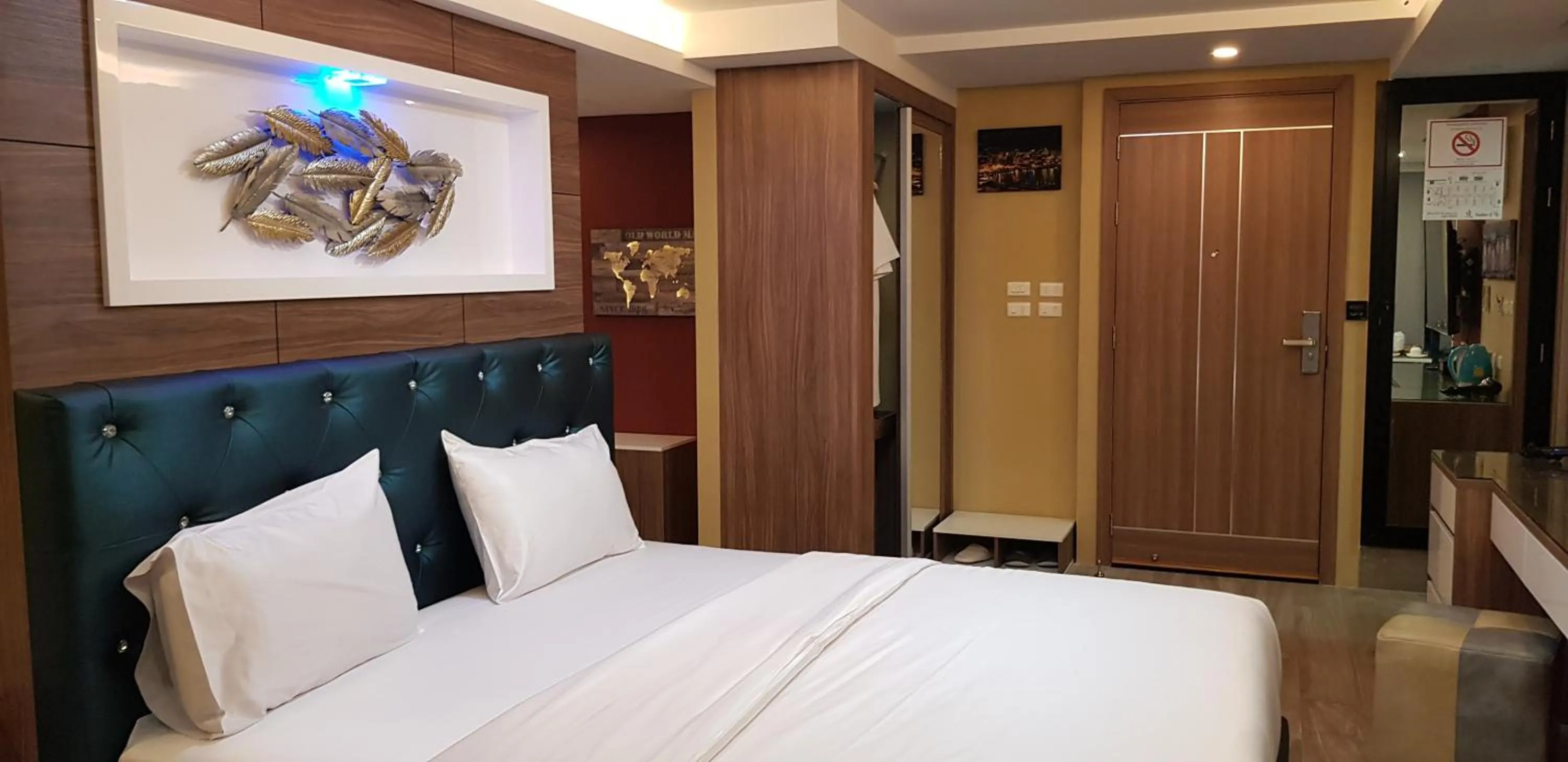 Bed in BlueTel Re'sidencE Bangkok IMPACT บลูเทล เรซิดองส์ กรุงเทพ อิมแพค