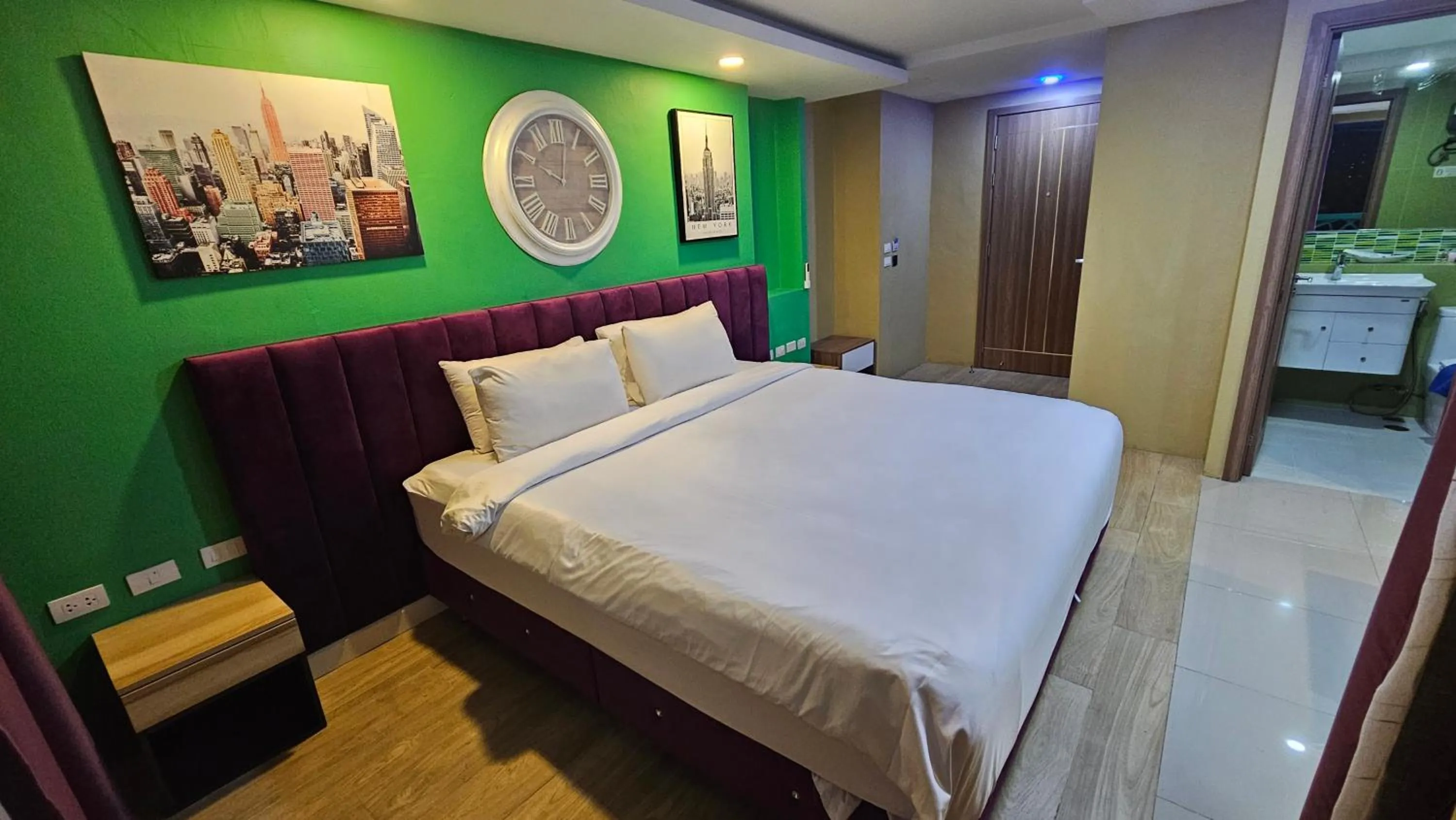 Bed in BlueTel Re'sidencE Bangkok IMPACT บลูเทล เรซิดองส์ กรุงเทพ อิมแพค