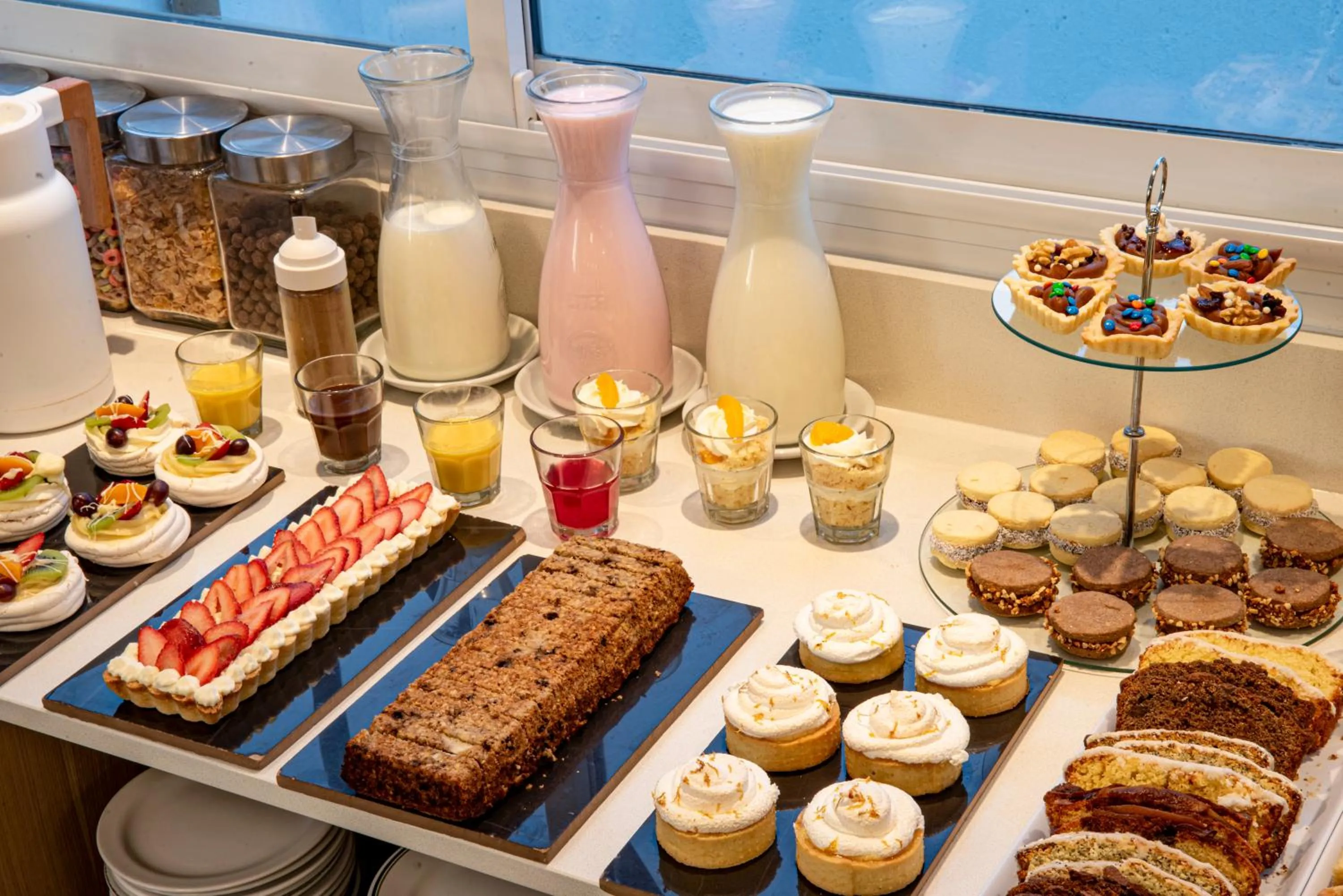 Buffet breakfast in Hotel Traful