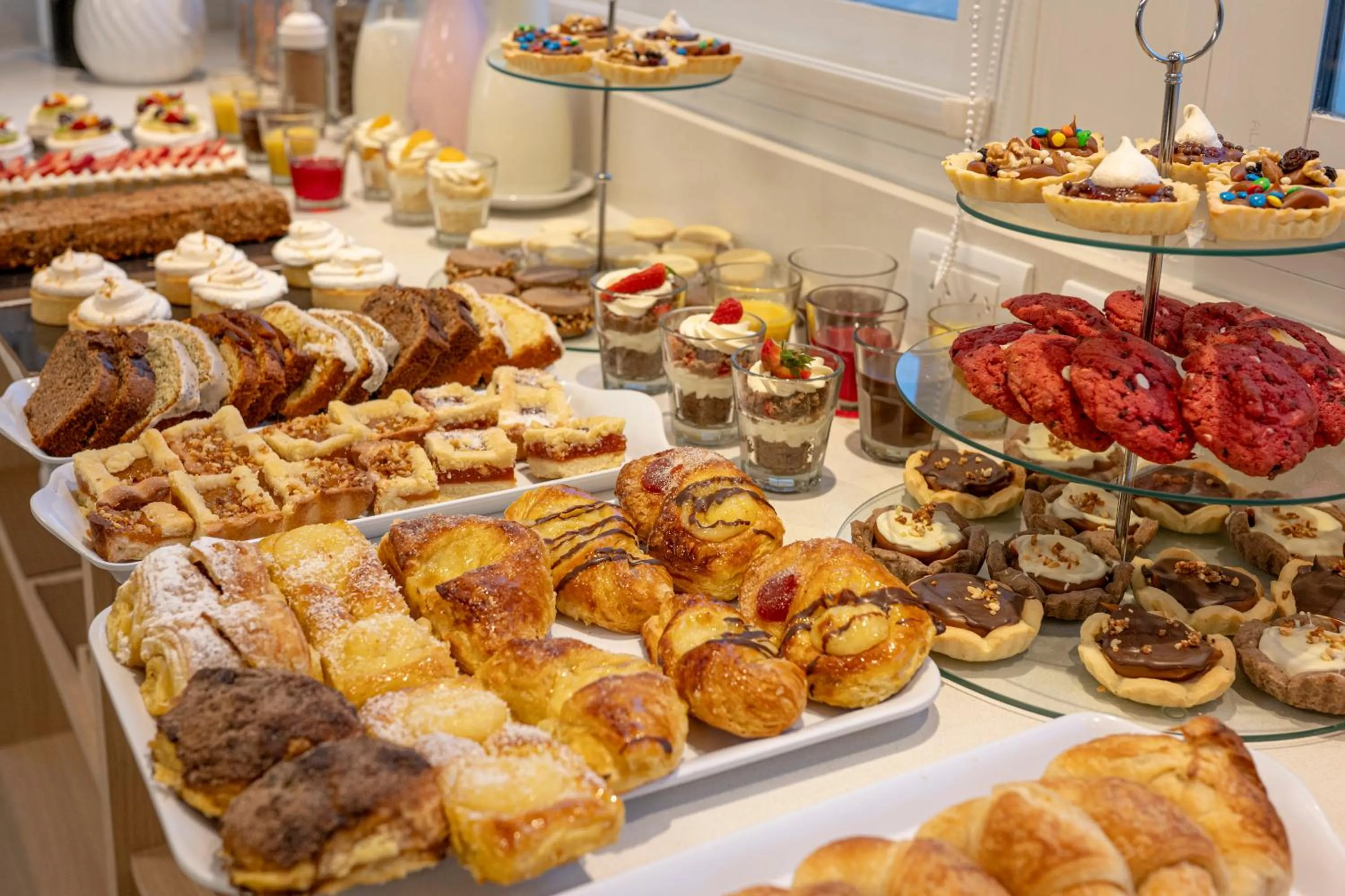 Buffet breakfast in Hotel Traful