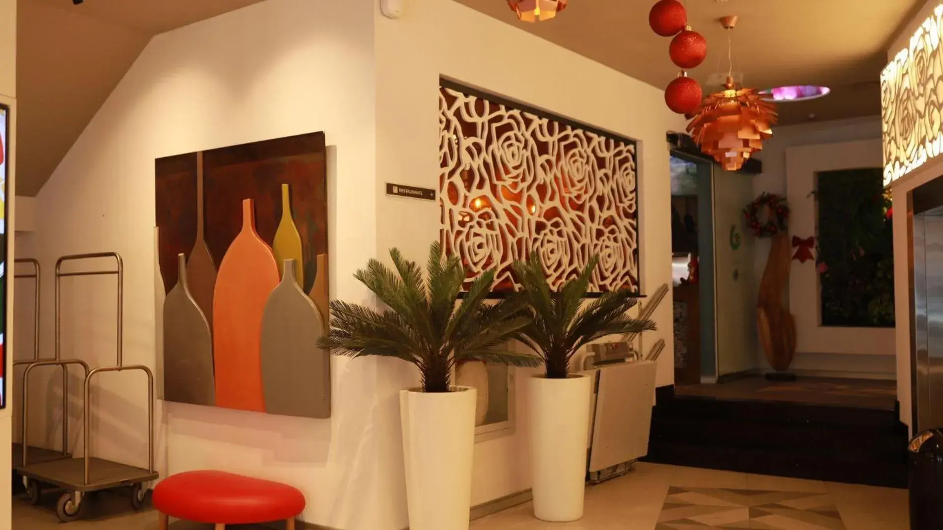 Lobby or reception in Gran Evenia Panamá Hotel Lobby or reception in Gran Evenia Panamá Hotel