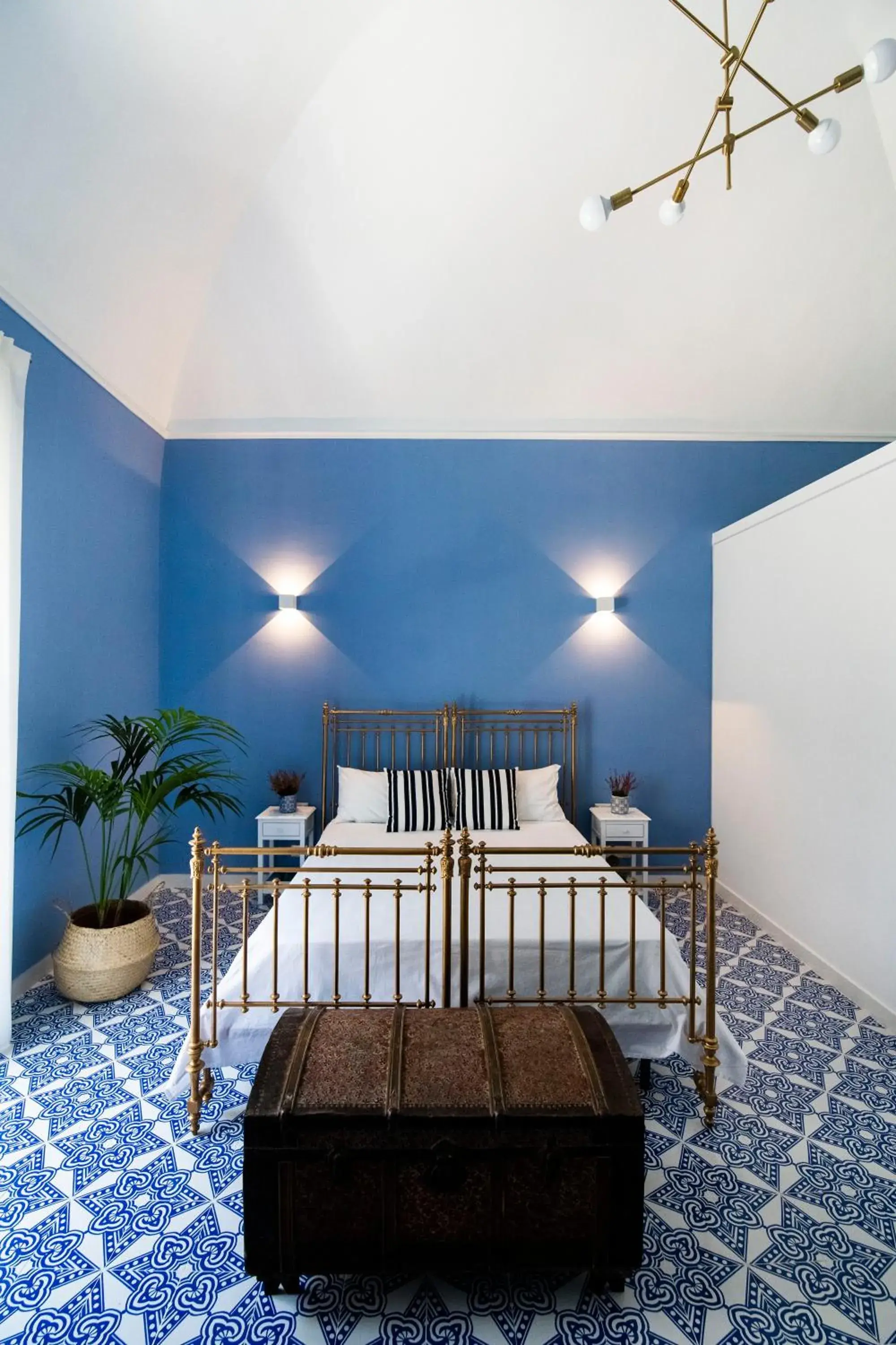 Photo of the whole room, Bed in Crudo Home Photo of the whole room, Bed in Crudo Home