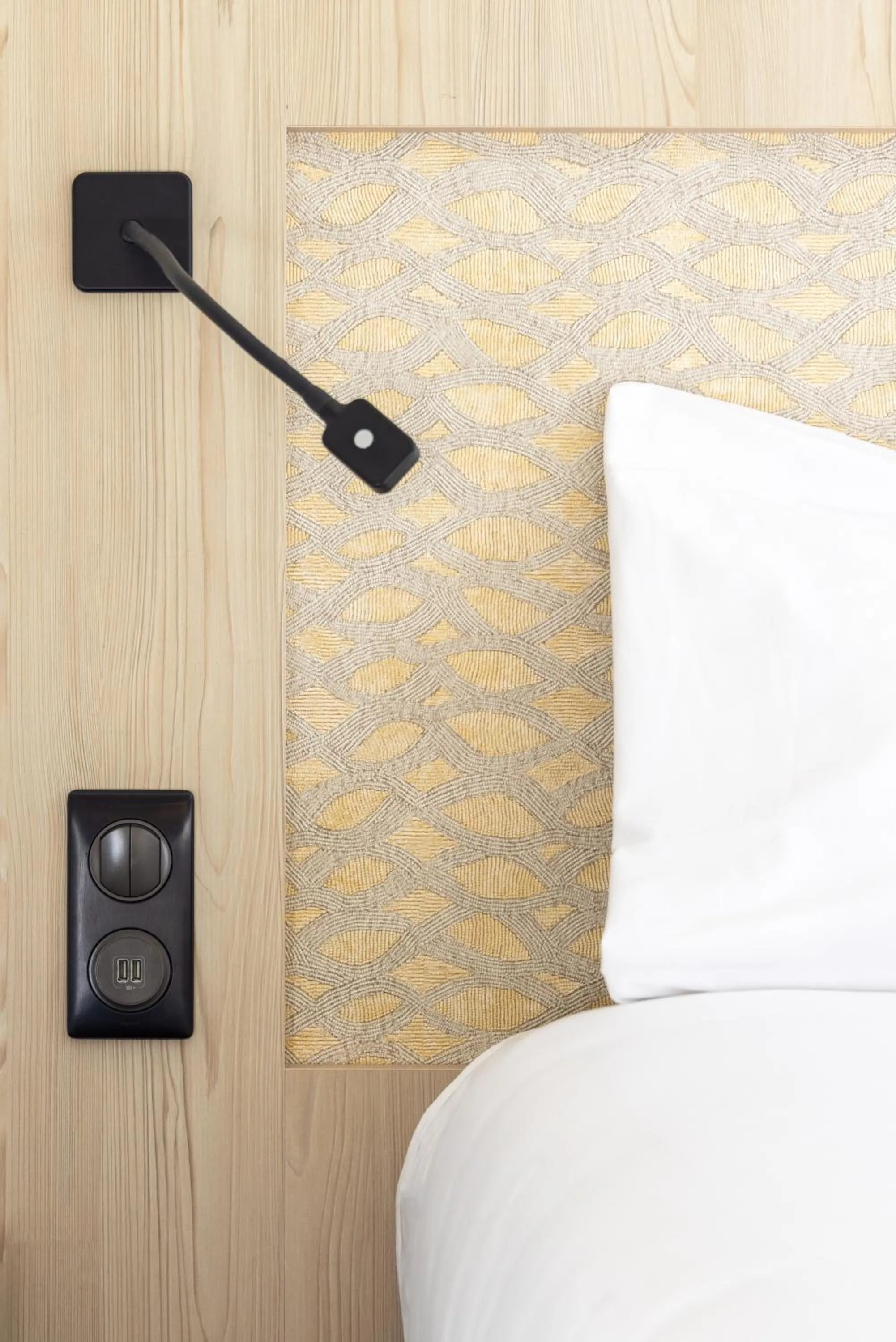 Bedroom, Bed in Hôtel Vendôme