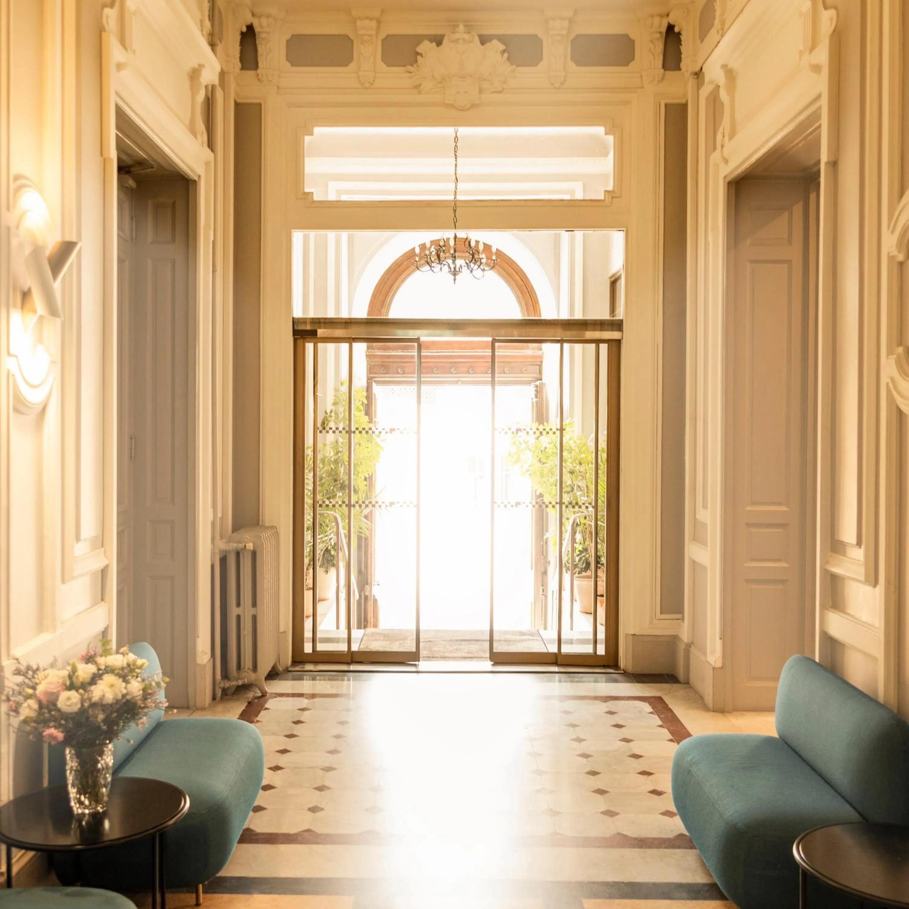 Facade/entrance in Hôtel Vendôme