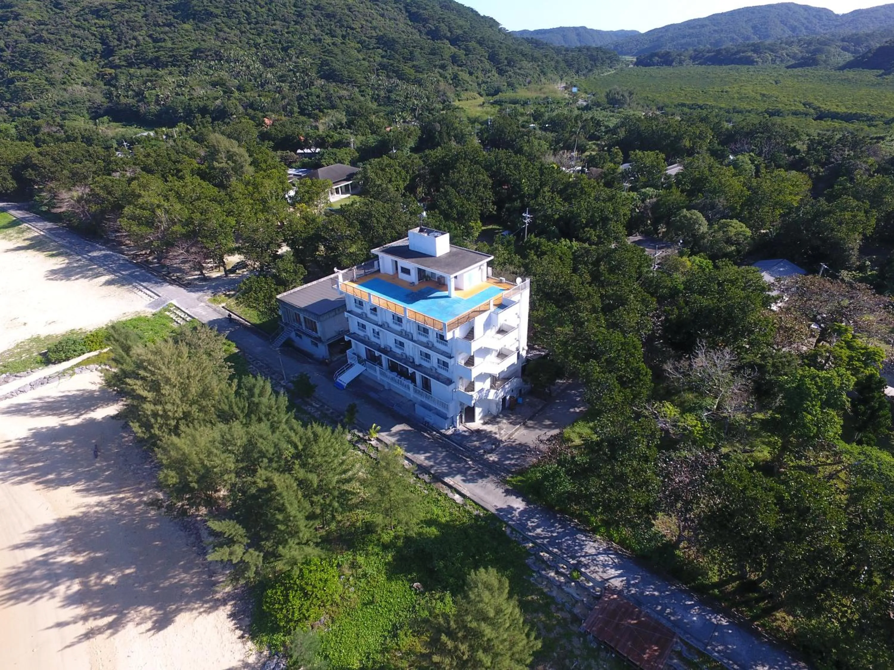Property building in Hotel Hoshitate Iriomotejima