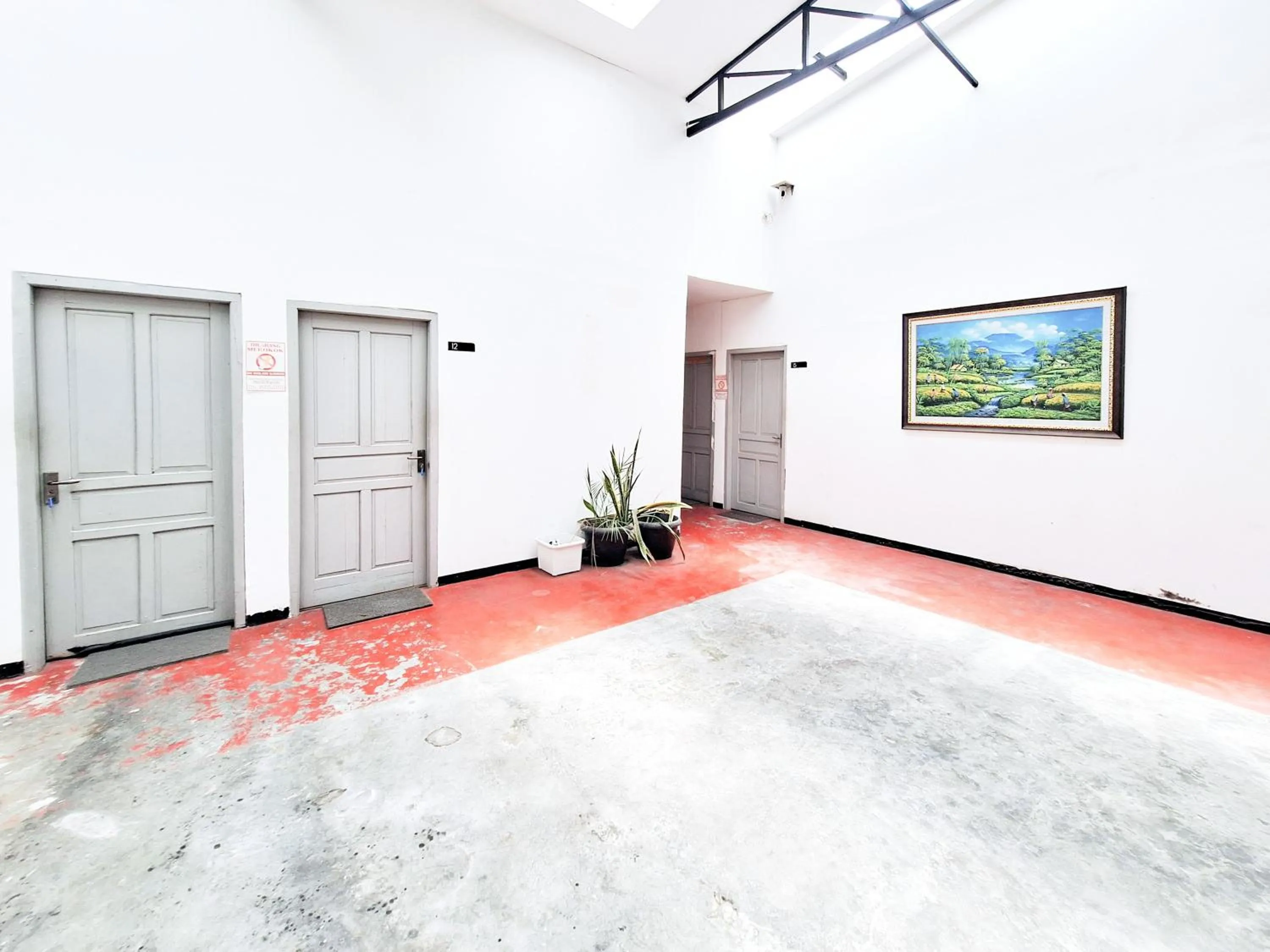 Property building in OYO 2041 Griya Aneka