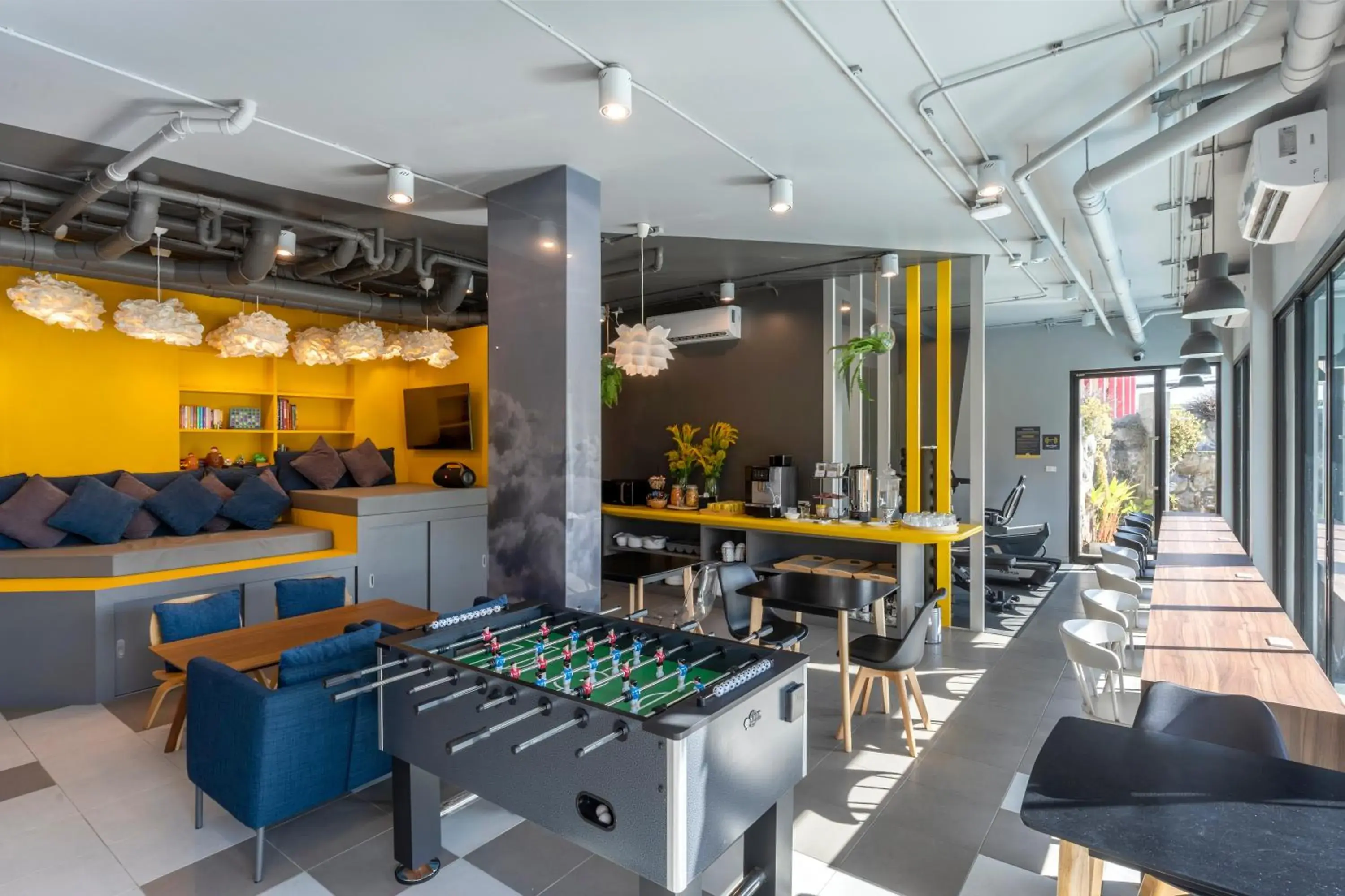 Lobby or reception in Sleep Mai Chiang Mai Airport Lifestyle Hotel Free Scheduled CNX Airport Shuttle Lobby or reception in Sleep Mai Chiang Mai Airport Lifestyle Hotel Free Scheduled CNX Airport Shuttle