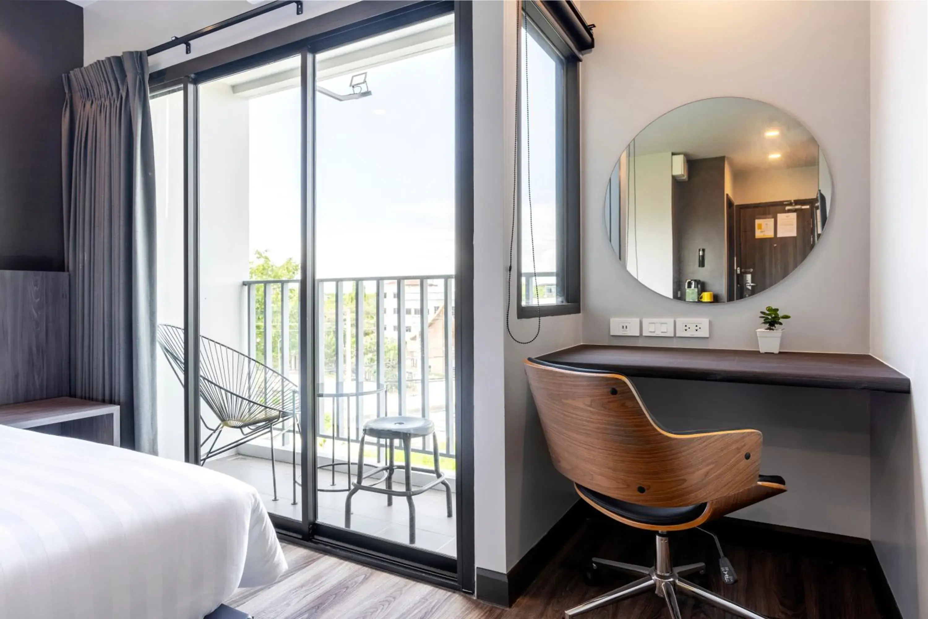 Balcony/Terrace, Bed in Sleep Mai Chiang Mai Airport Lifestyle Hotel Free Scheduled CNX Airport Shuttle Balcony/Terrace, Bed in Sleep Mai Chiang Mai Airport Lifestyle Hotel Free Scheduled CNX Airport Shuttle