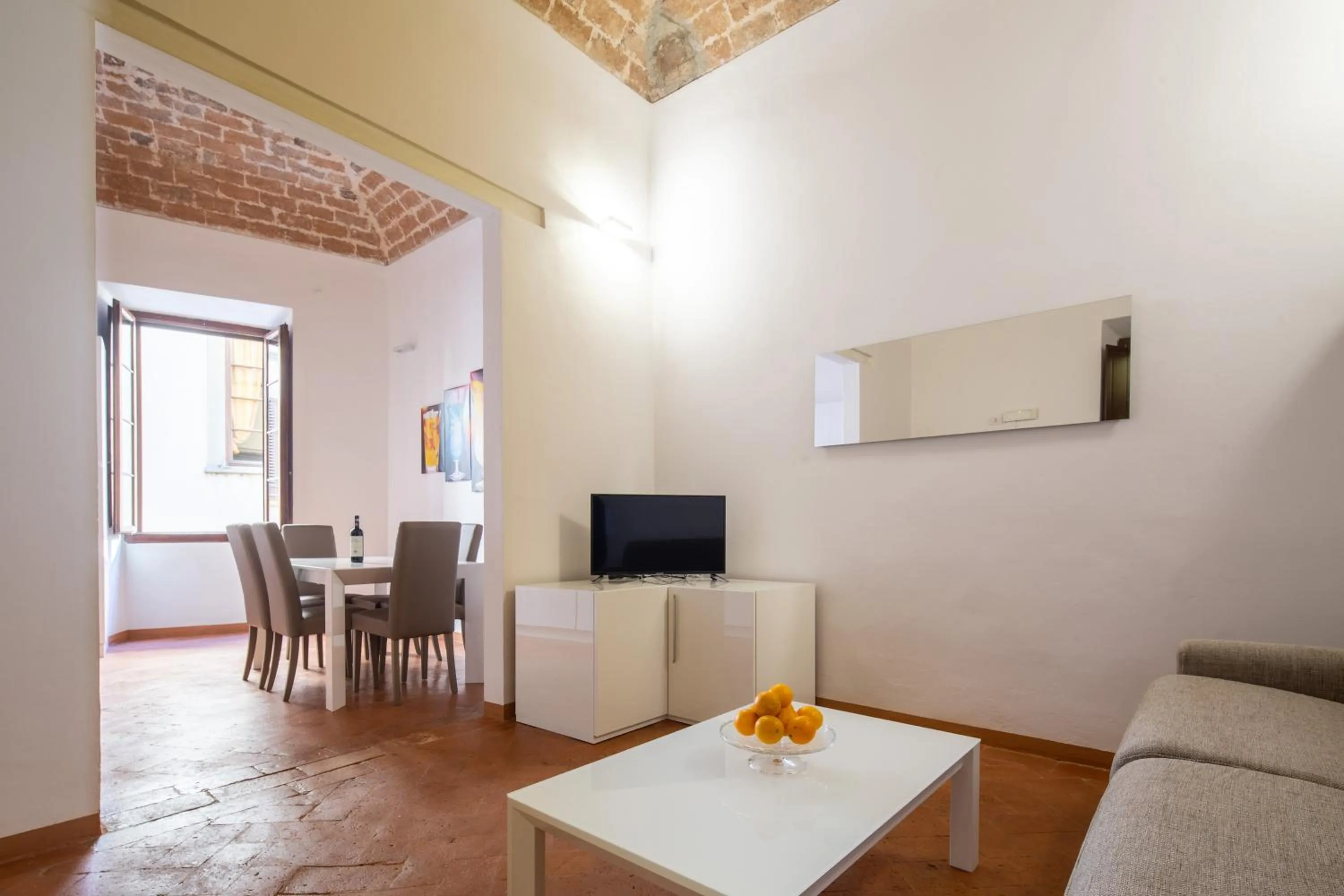 TV and multimedia in Lian Home in Florence by Mmega