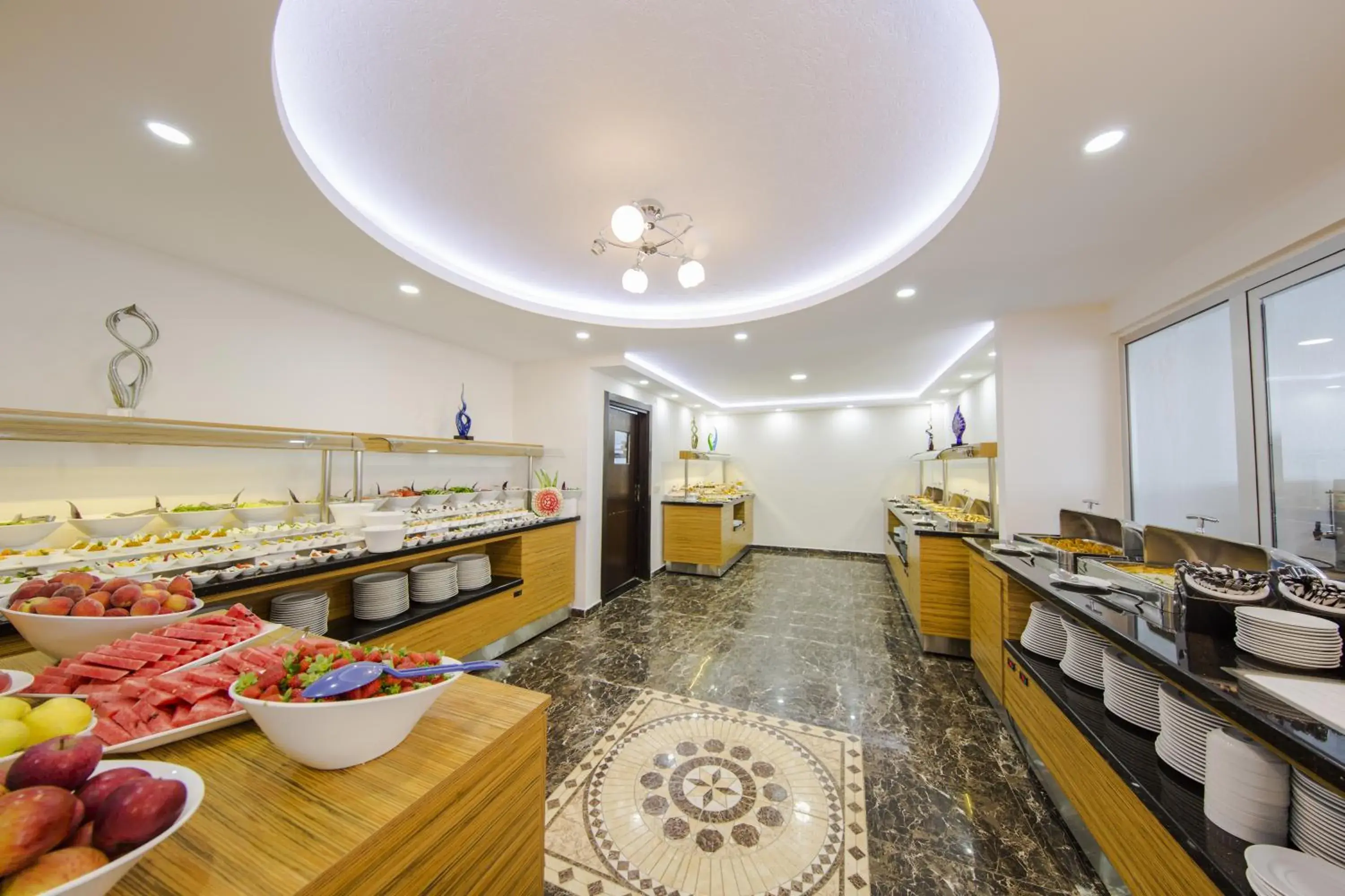 Restaurant/places to eat in Sarp Hotel Kadriye Restaurant/places to eat in Sarp Hotel Kadriye