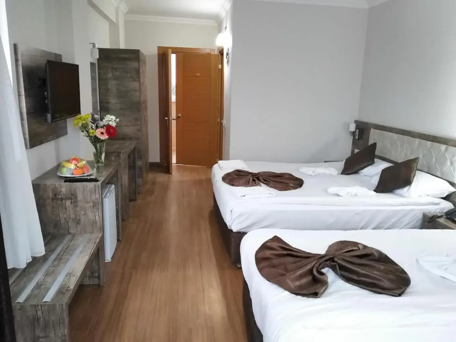 Triple Room in Sarp Hotel Kadriye Triple Room in Sarp Hotel Kadriye