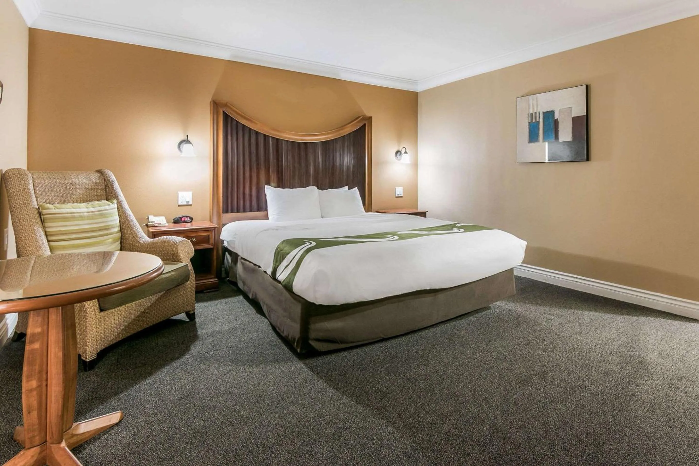 Bedroom, Bed in Quality Inn & Suites Atlanta Airport South