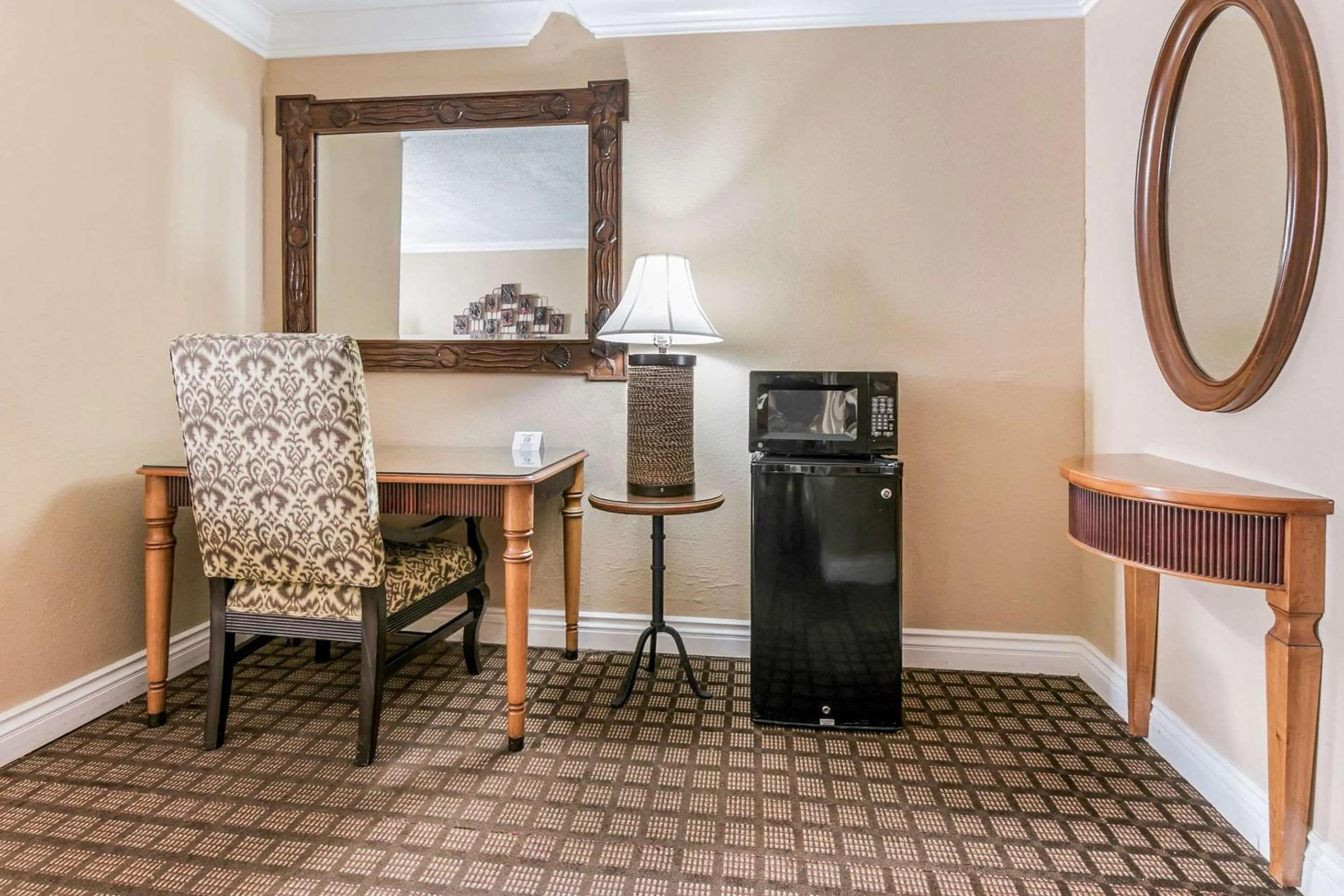 Bedroom in Quality Inn & Suites Atlanta Airport South