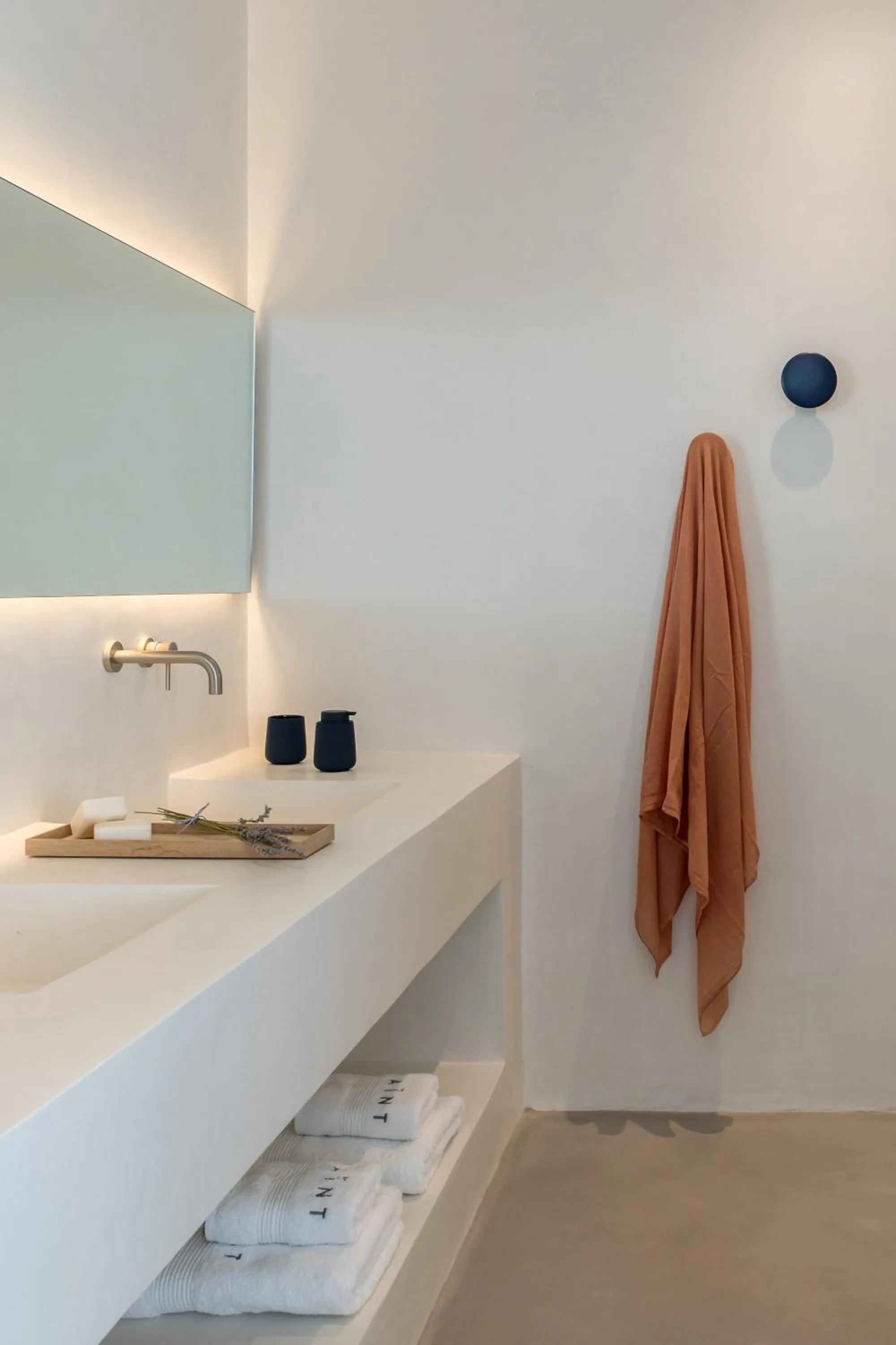 Bathroom in The Saint Hotel