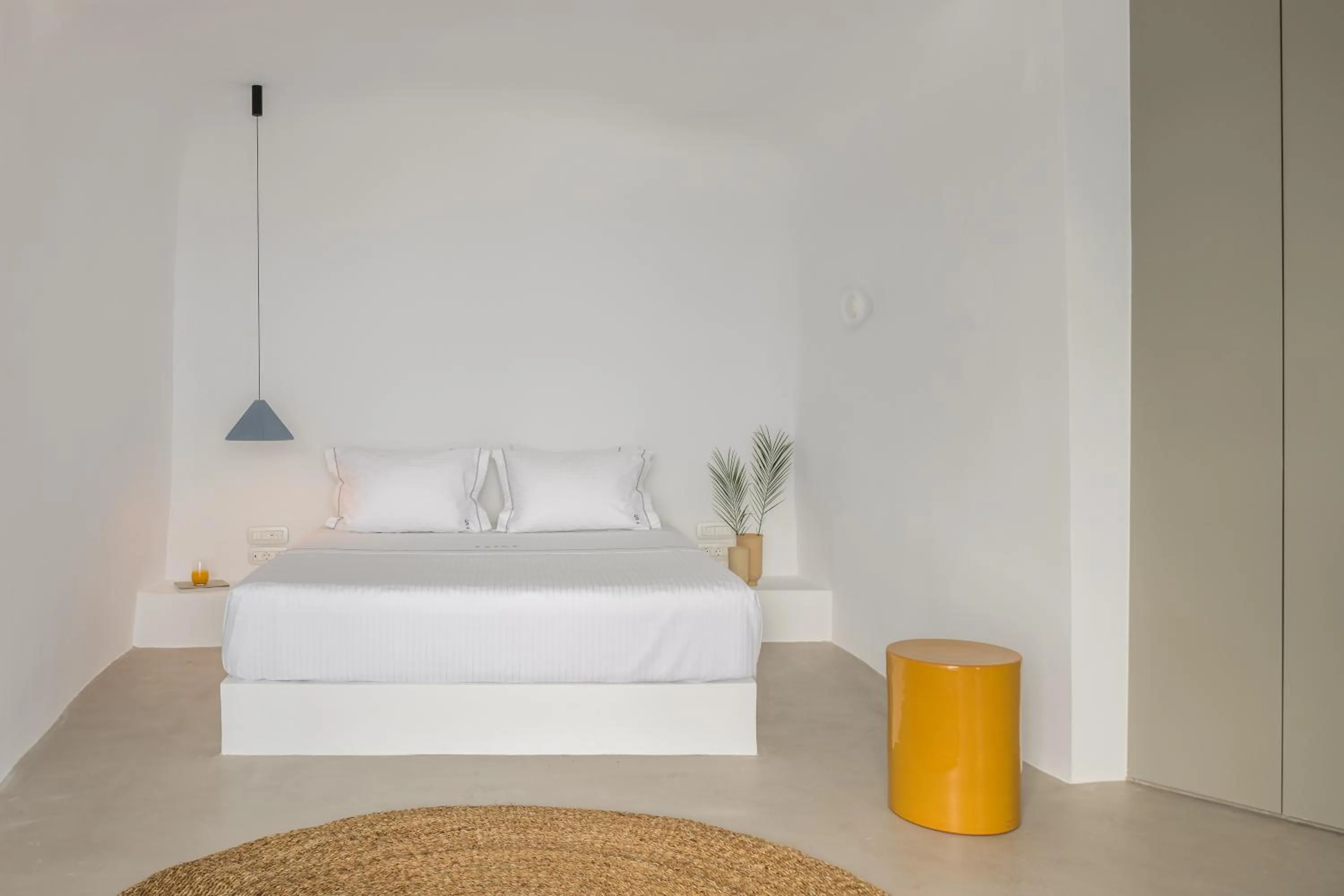 Bedroom, Bed in The Saint Hotel