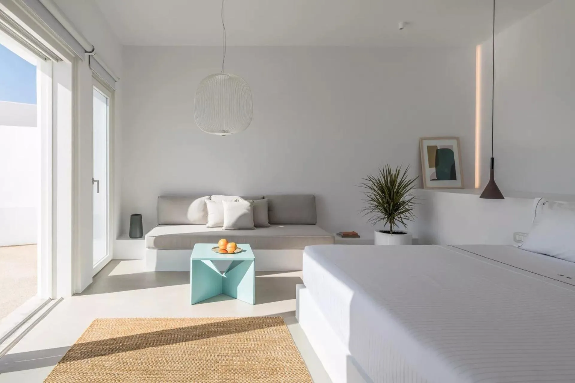 Bed in The Saint Hotel