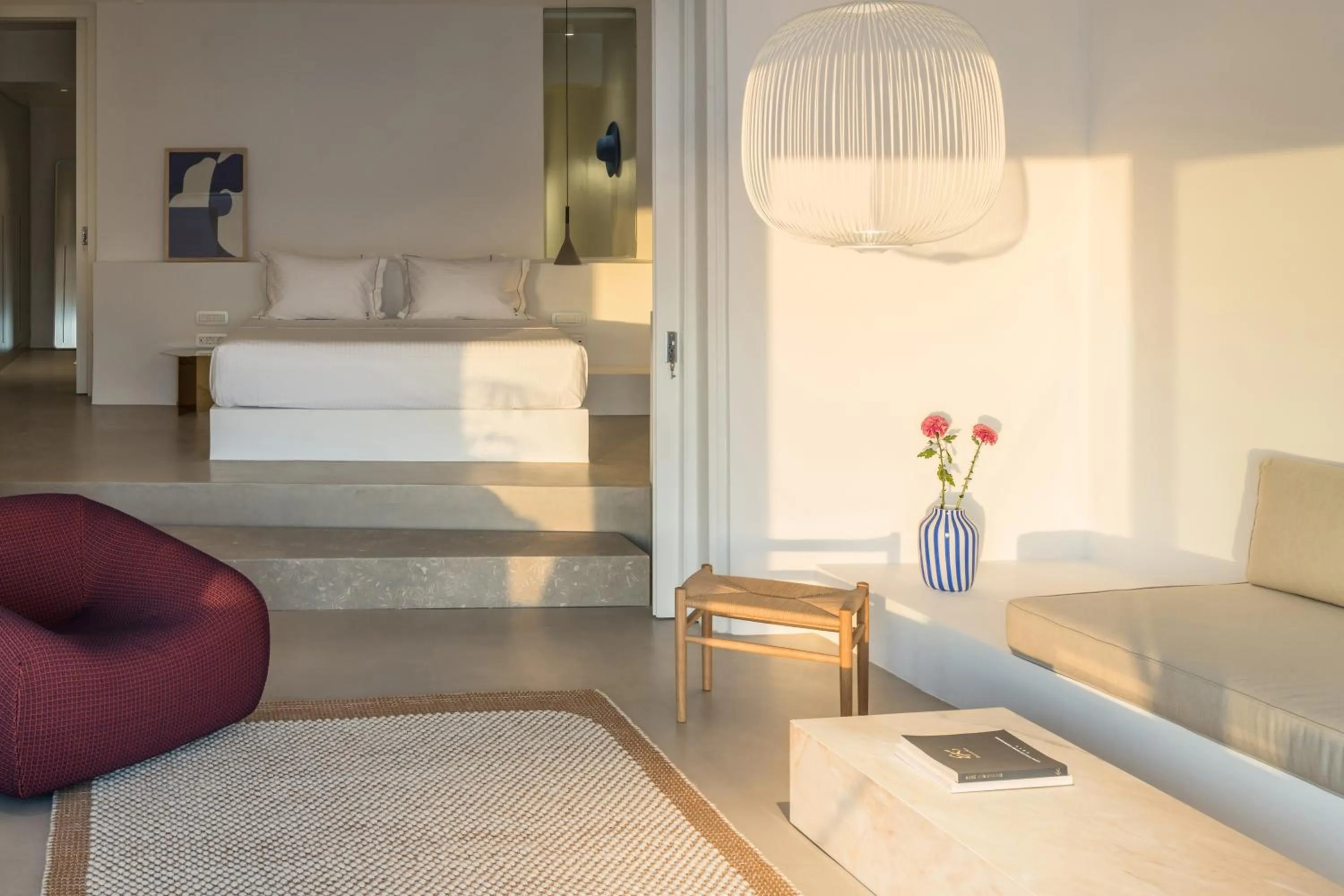 Living room, Bed in The Saint Hotel