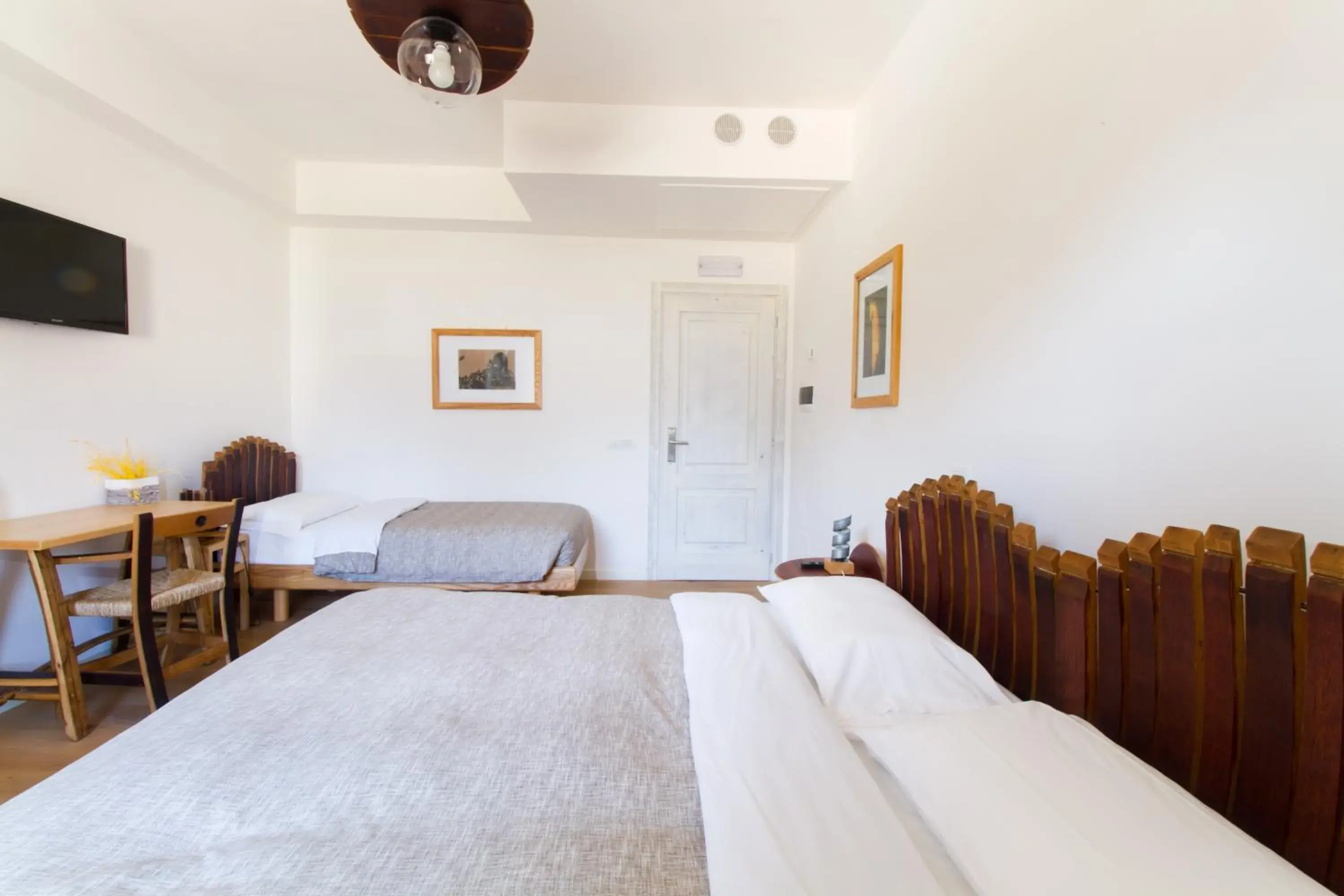 Triple Room in Cincinnato Wine Resort Triple Room in Cincinnato Wine Resort