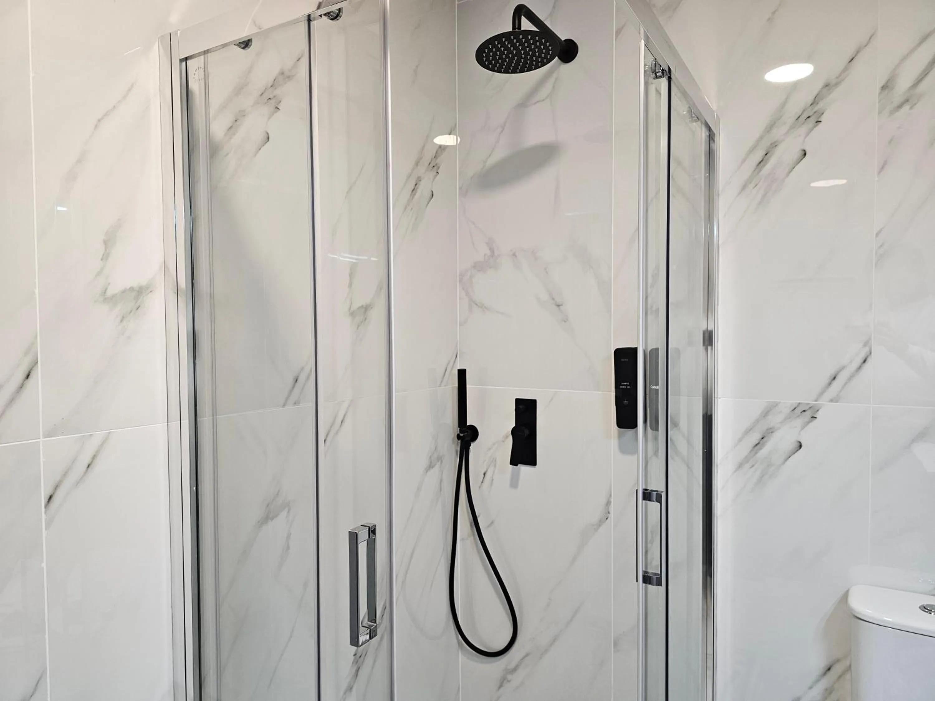 Shower in Impero Nafplio Hotel & Suites