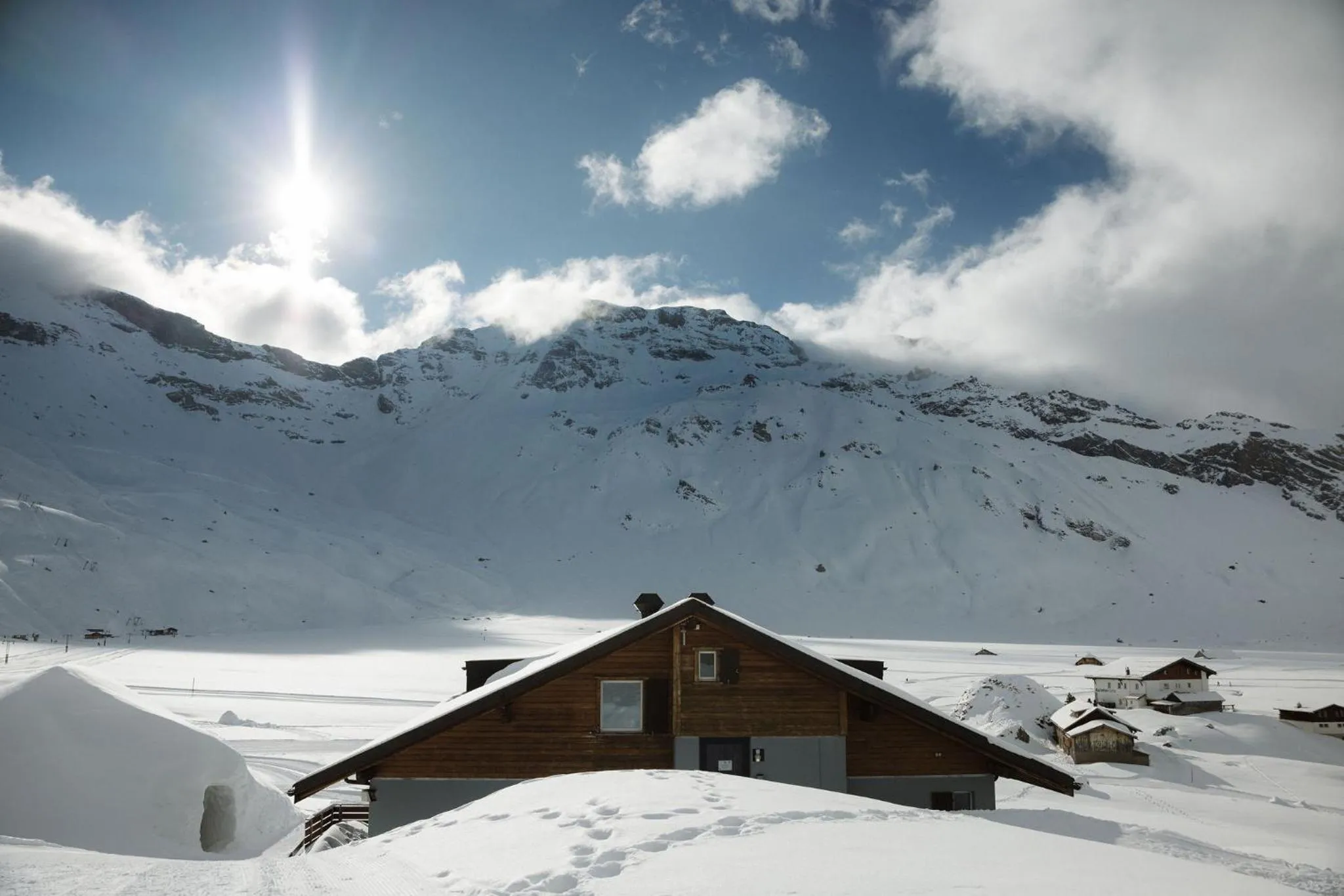 Property building in Berghotel Engstligenalp Adelboden