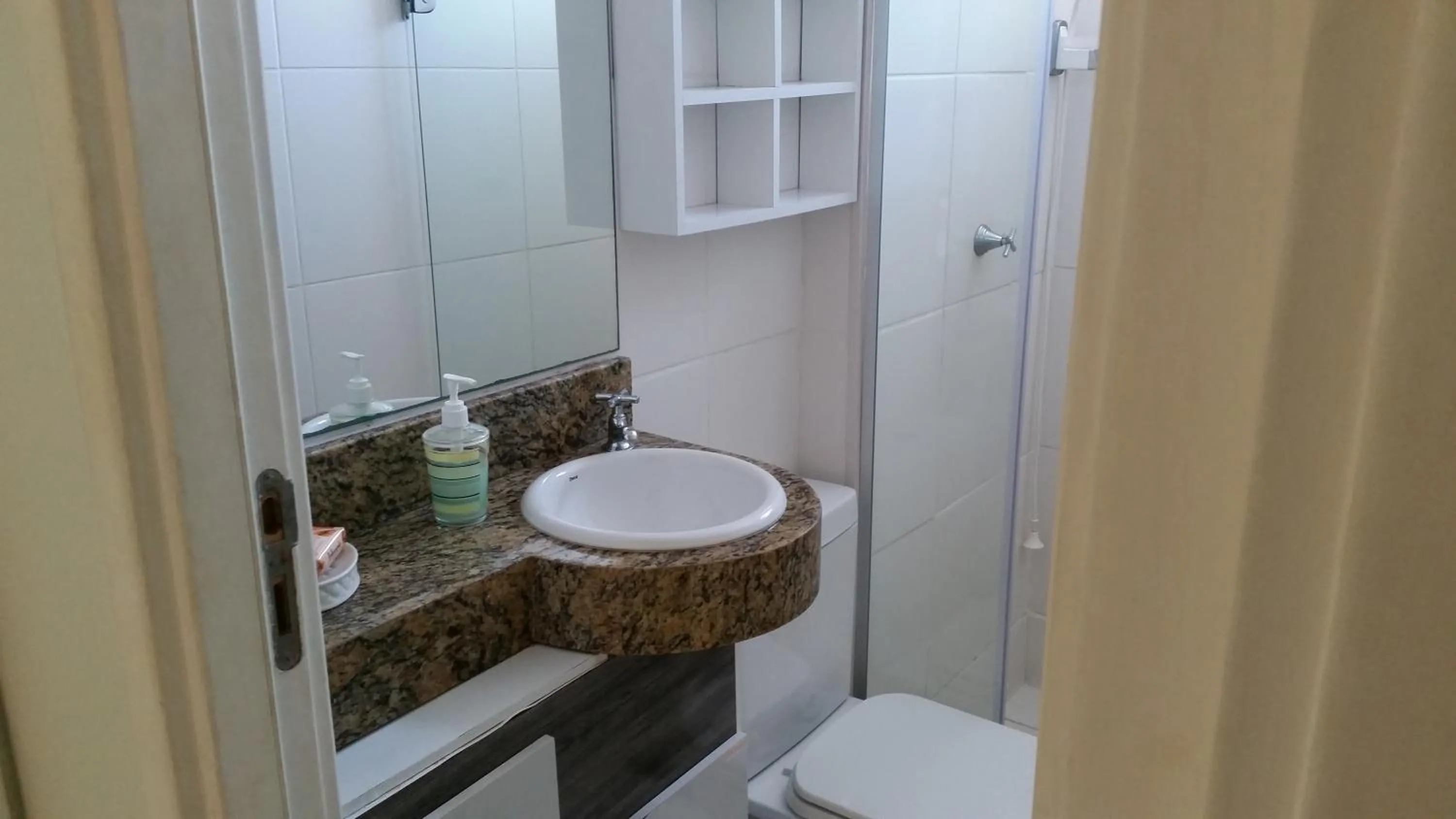Bathroom in Edifício Galés da Pajuçara
