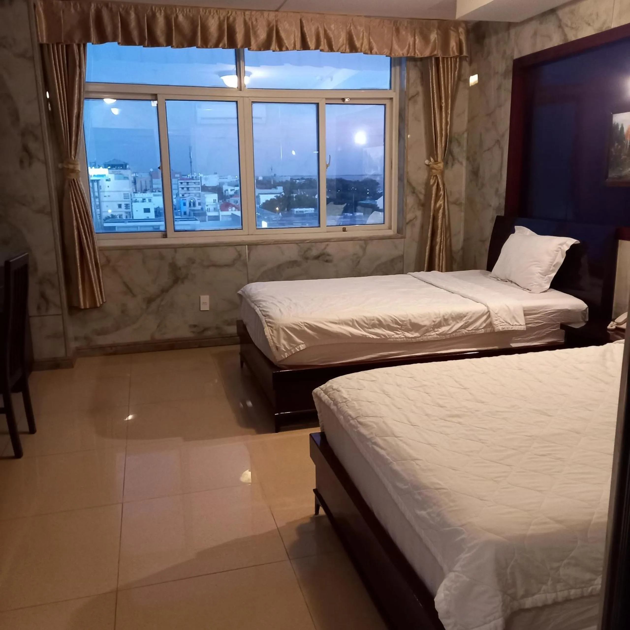 Bedroom, Bed in Sea Light Hotel