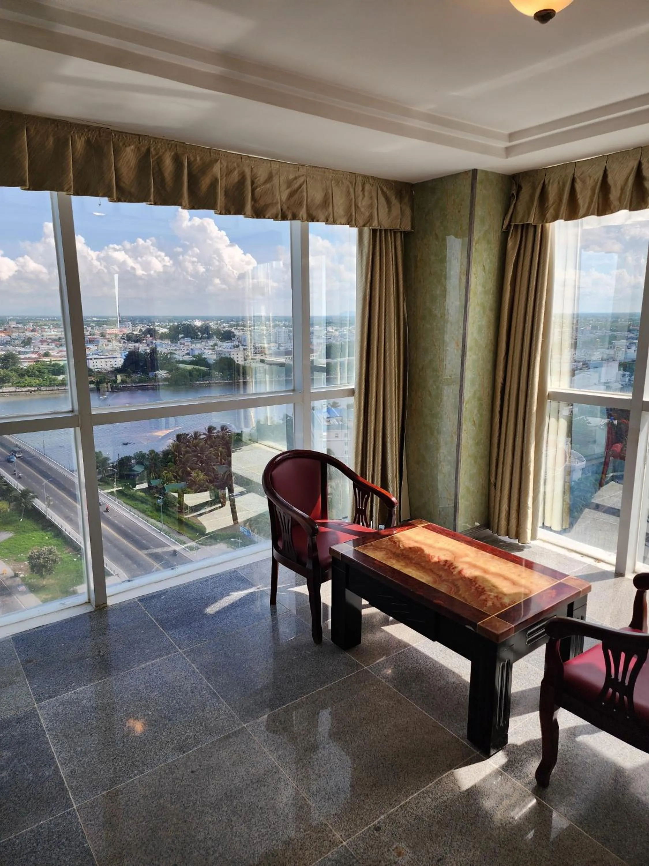 VIP in Sea Light Hotel