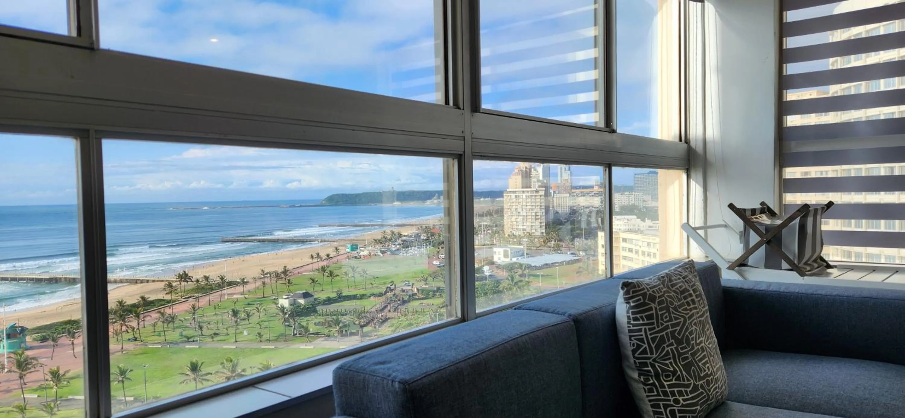 Lounge or bar in Accommodation Front - Classy 4 Sleeper with Ocean Views
