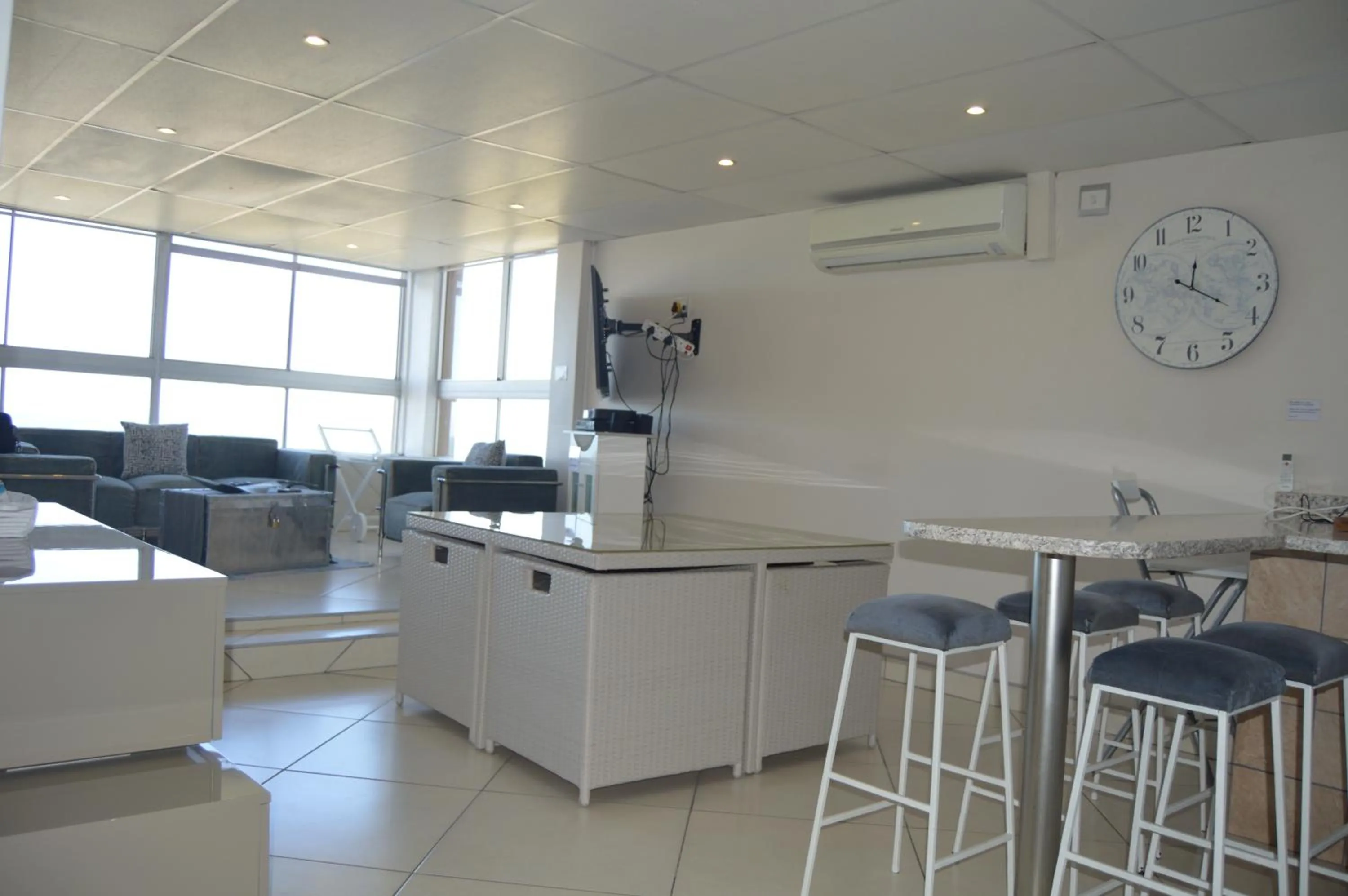 Dining area in Accommodation Front - Classy 4 Sleeper with Ocean Views