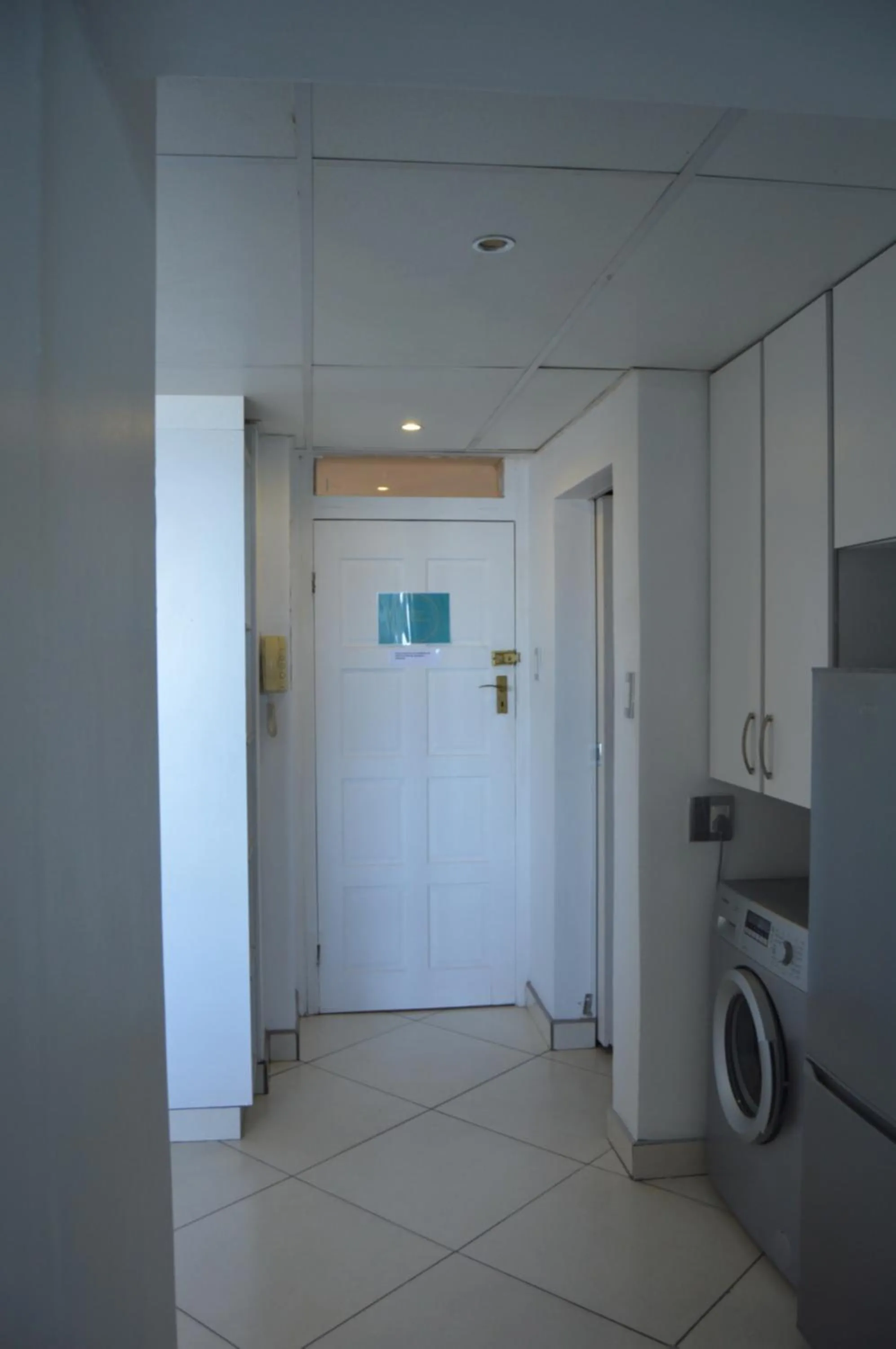 Bathroom in Accommodation Front - Classy 4 Sleeper with Ocean Views