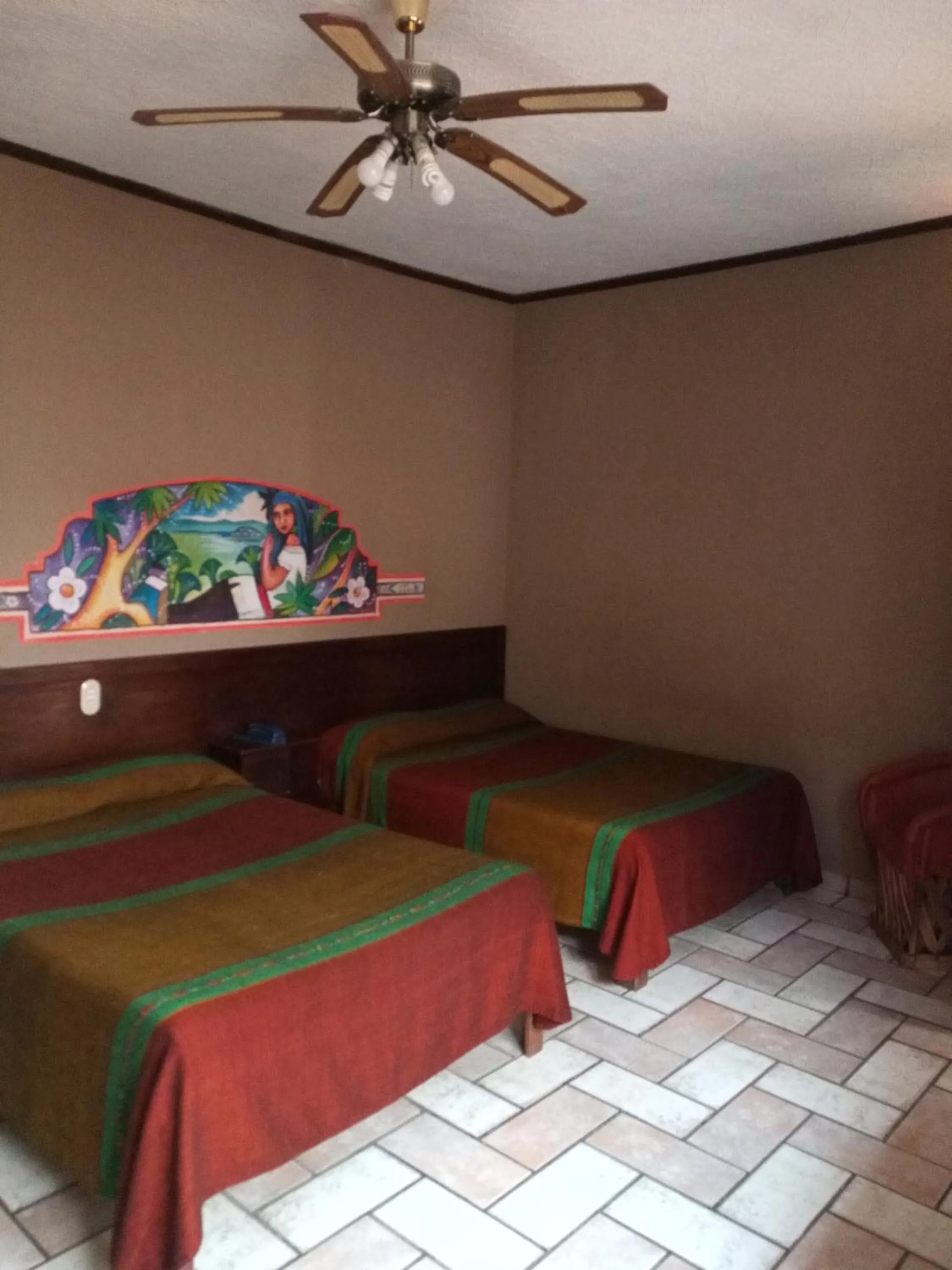 Quadruple Room in Hotel Regis