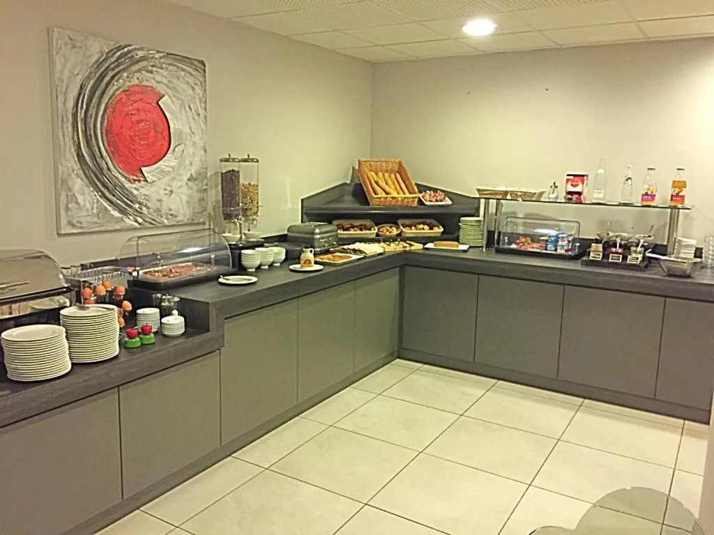 Food in Le Domaine des Oliviers