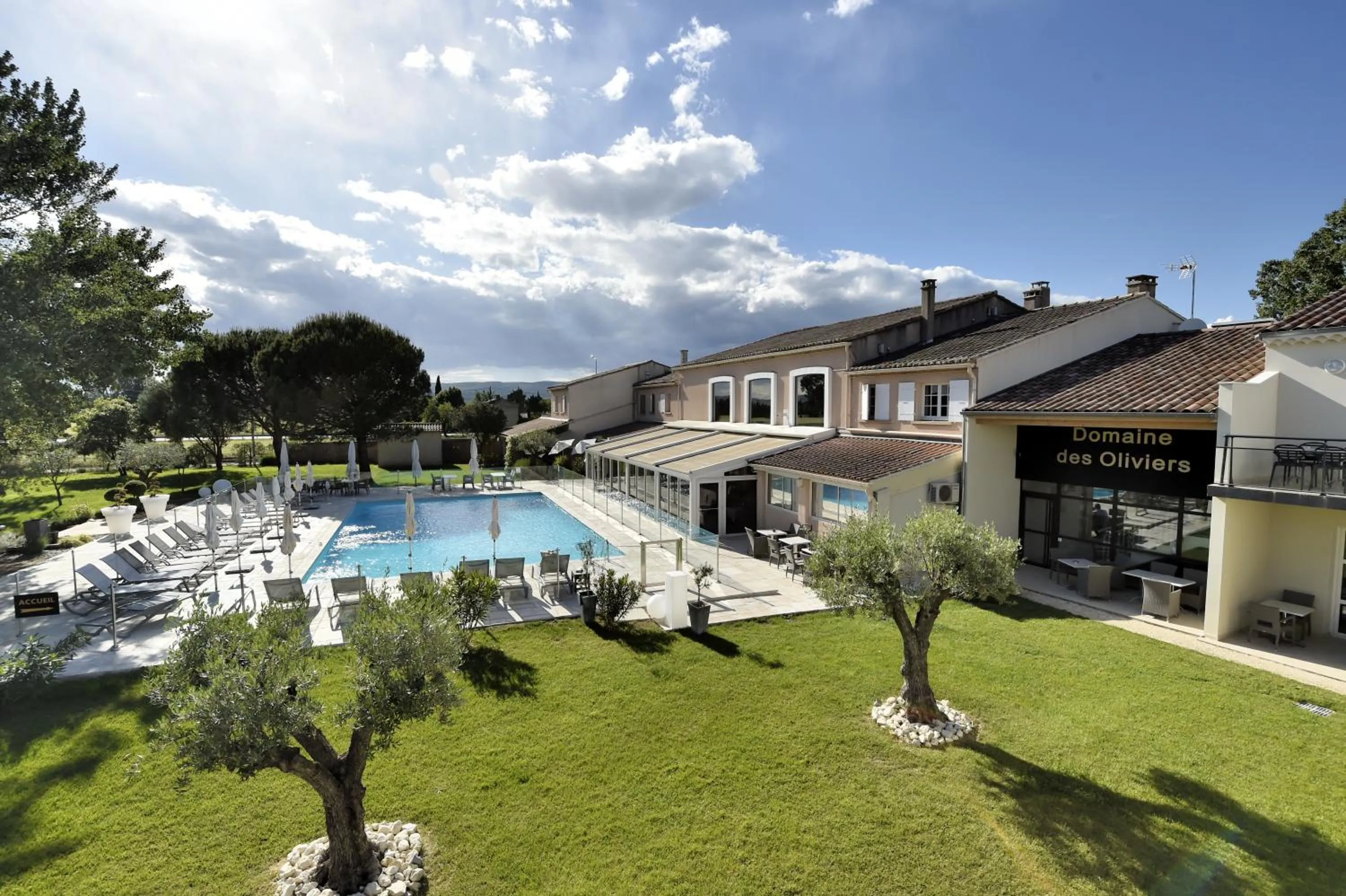 Property building in Le Domaine des Oliviers