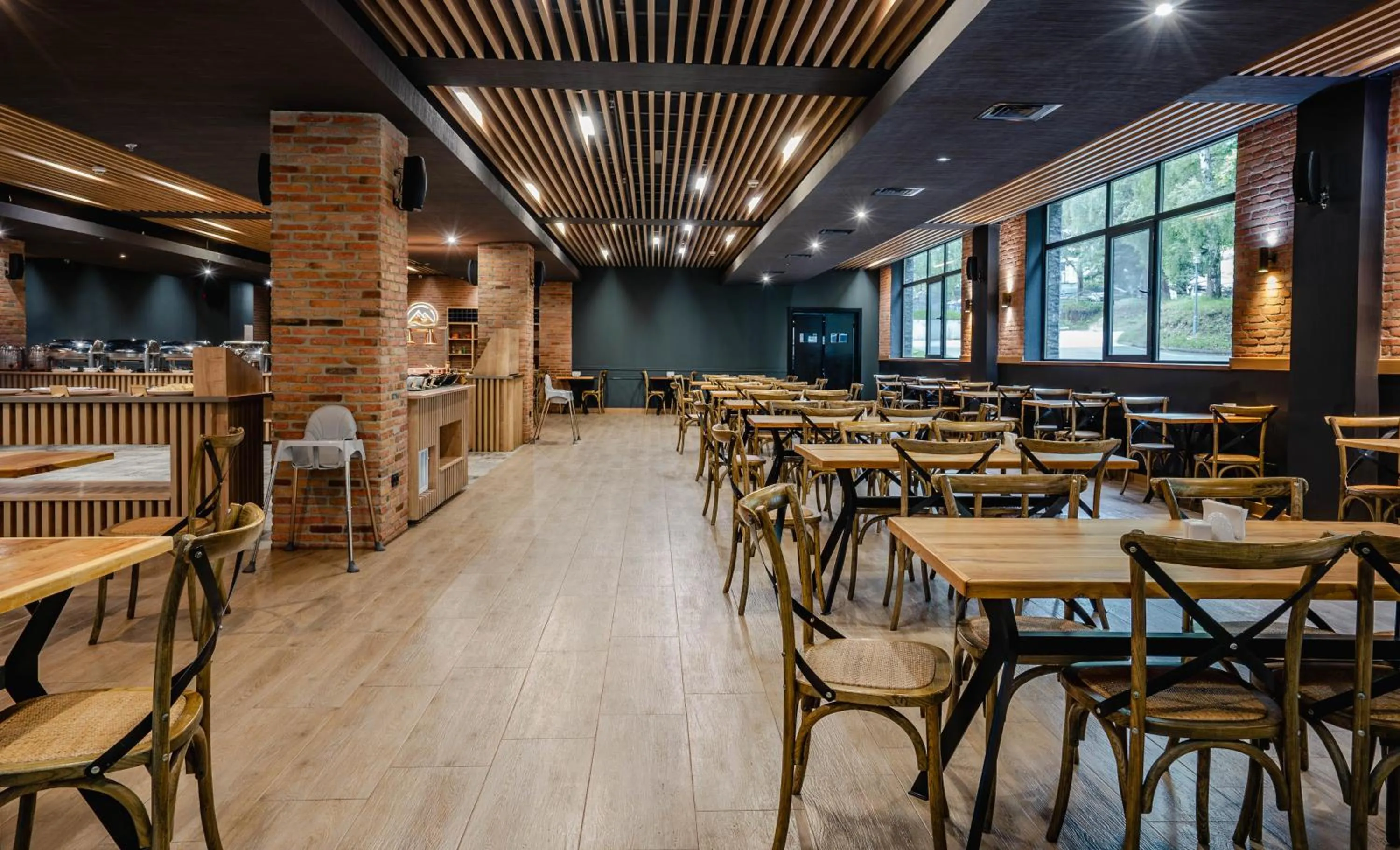 Restaurant/places to eat in Bakuriani Inn