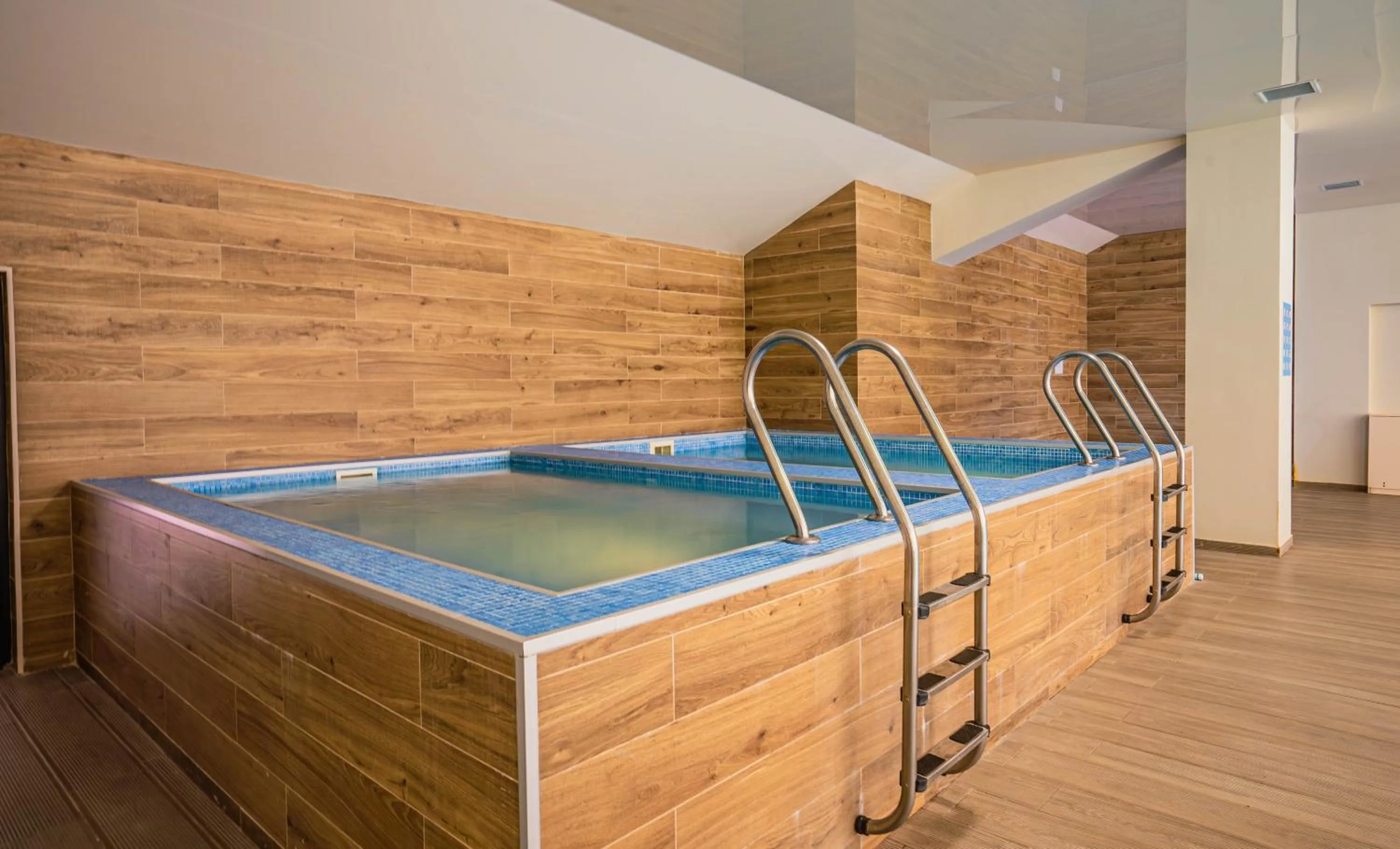 Hot Tub in Bakuriani Inn