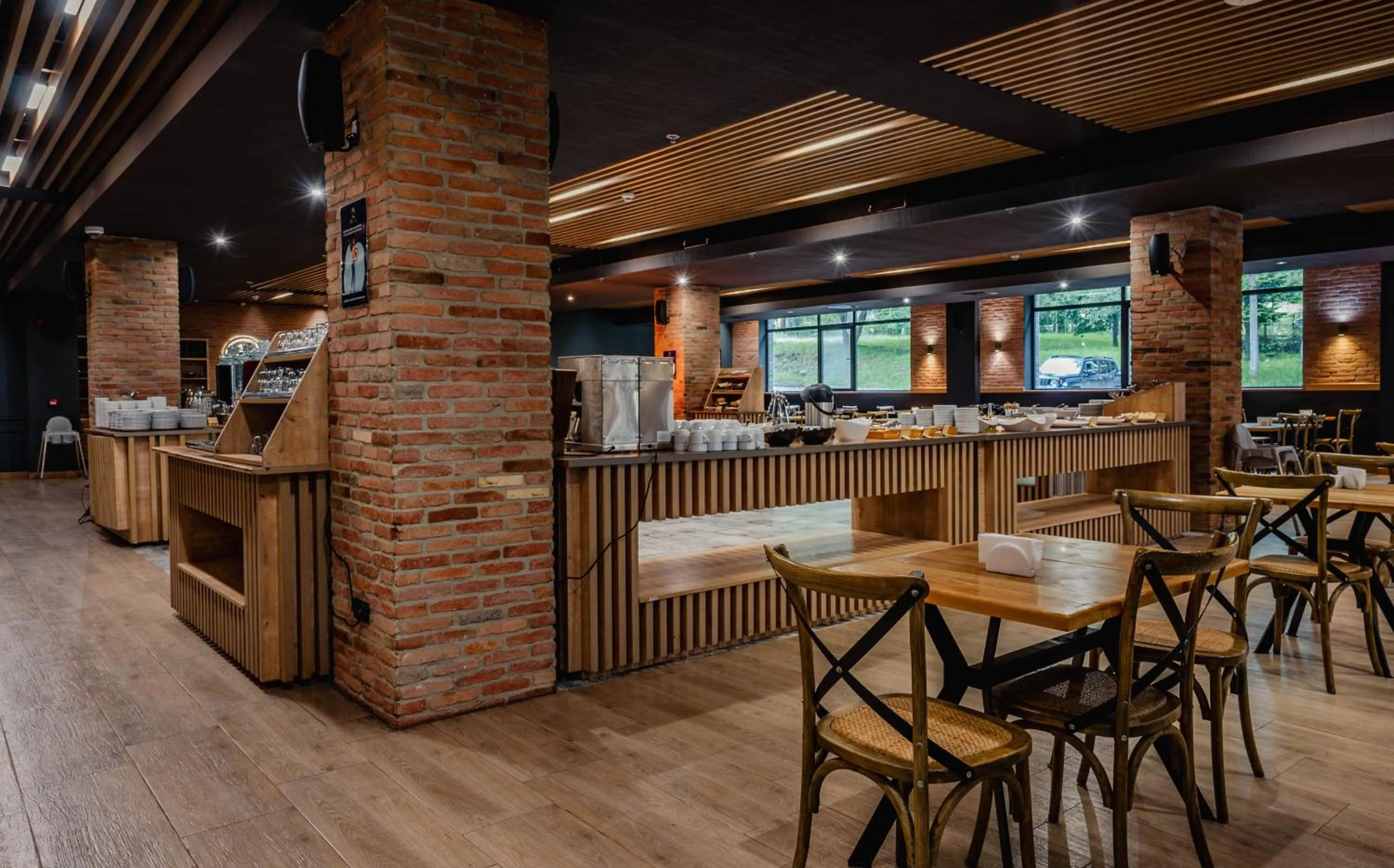 Restaurant/places to eat in Bakuriani Inn