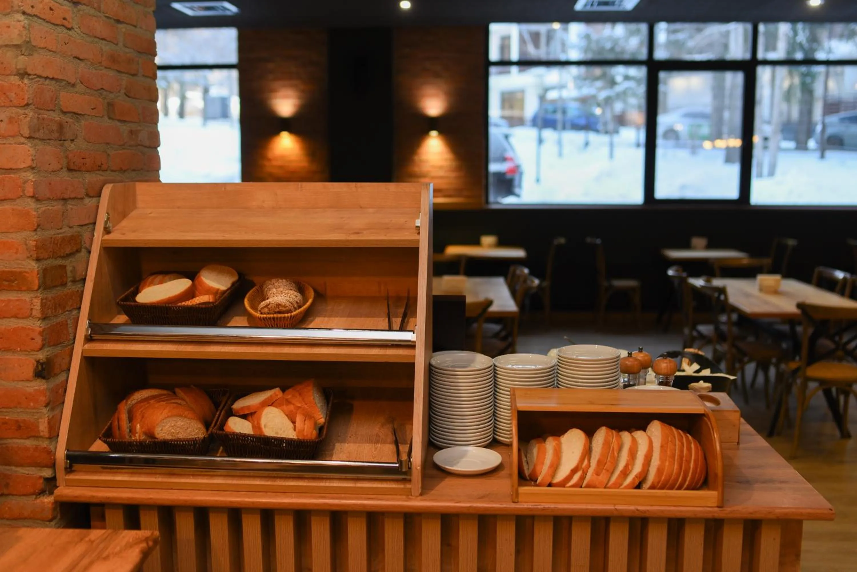 Restaurant/places to eat in Bakuriani Inn