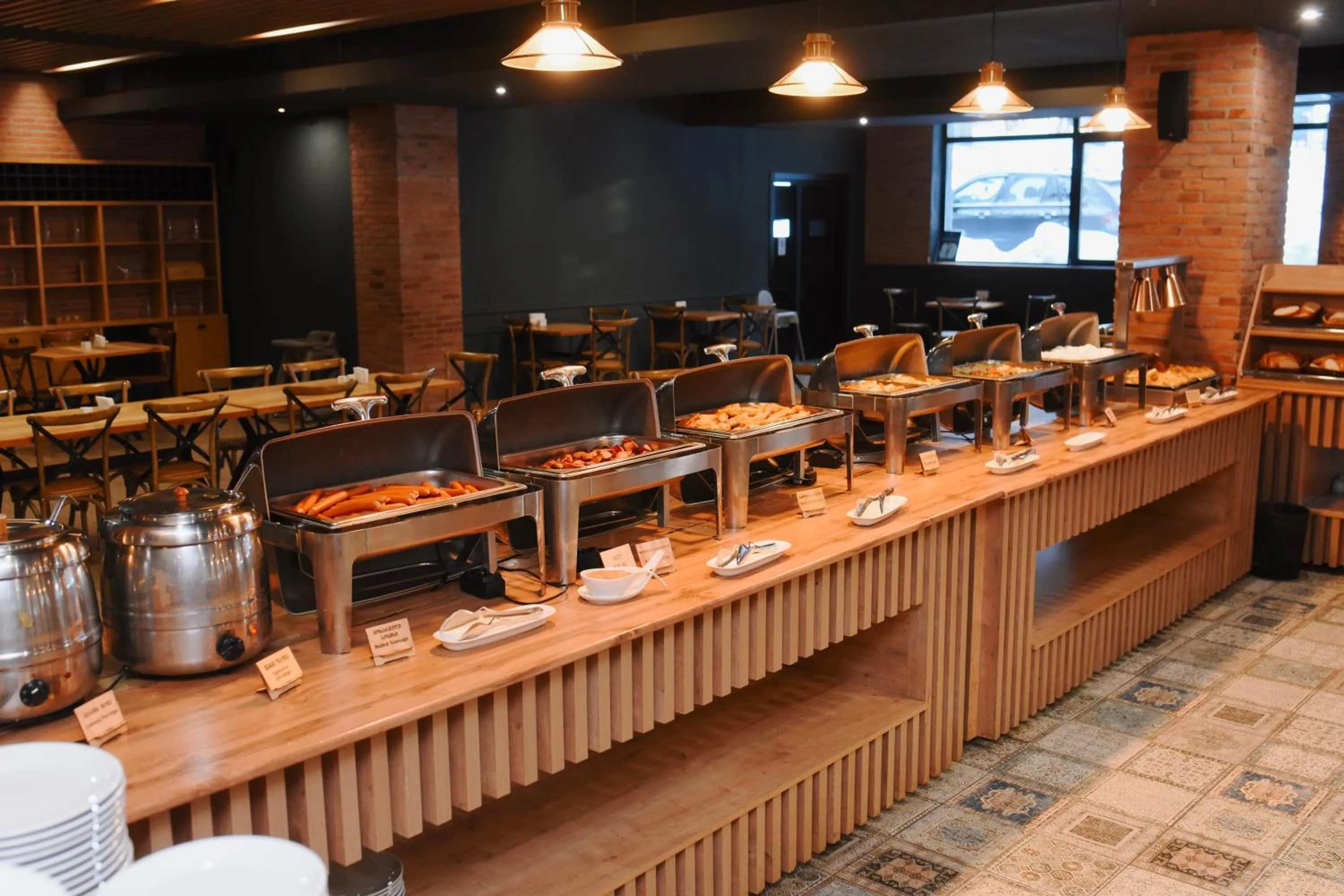 Restaurant/places to eat in Bakuriani Inn