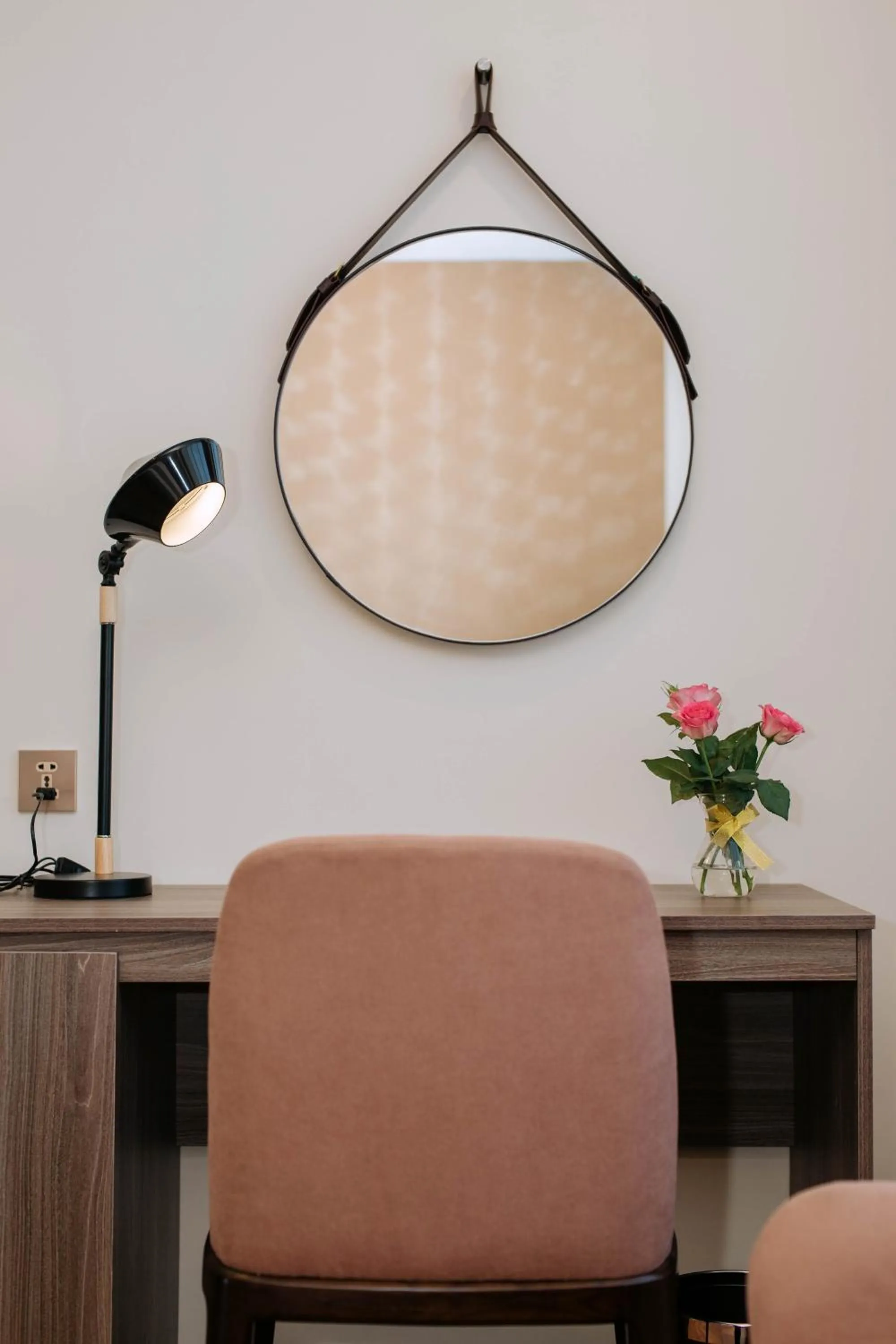 Seating area in Thông Đỏ Hotel