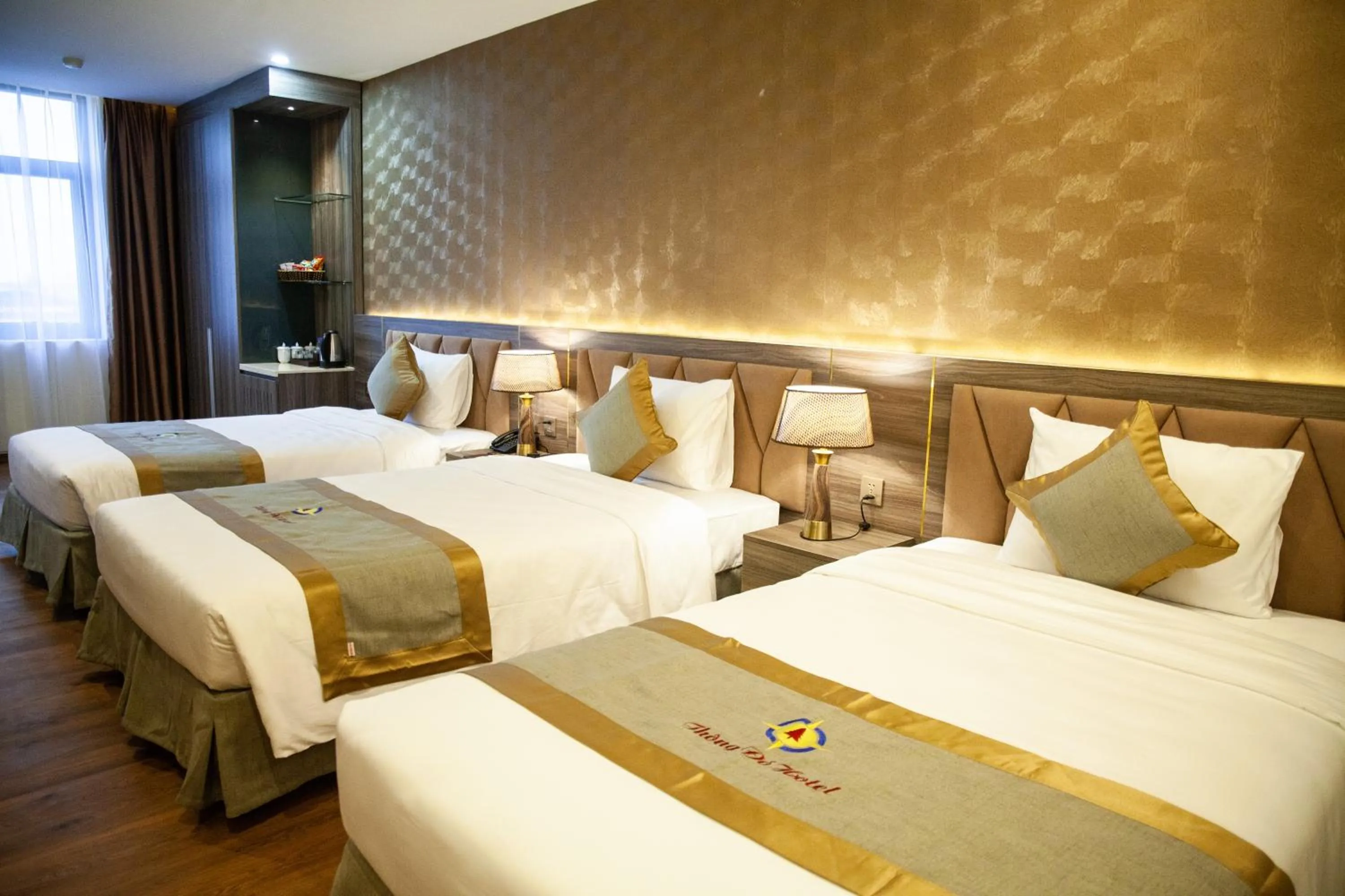 Bed in Thông Đỏ Hotel