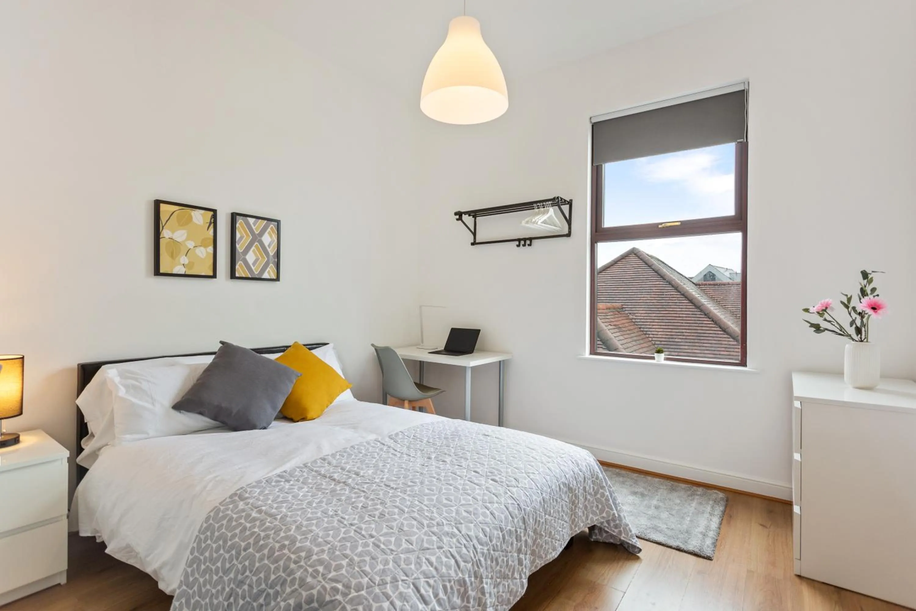 Bedroom, Bed in River Rooms Nottingham