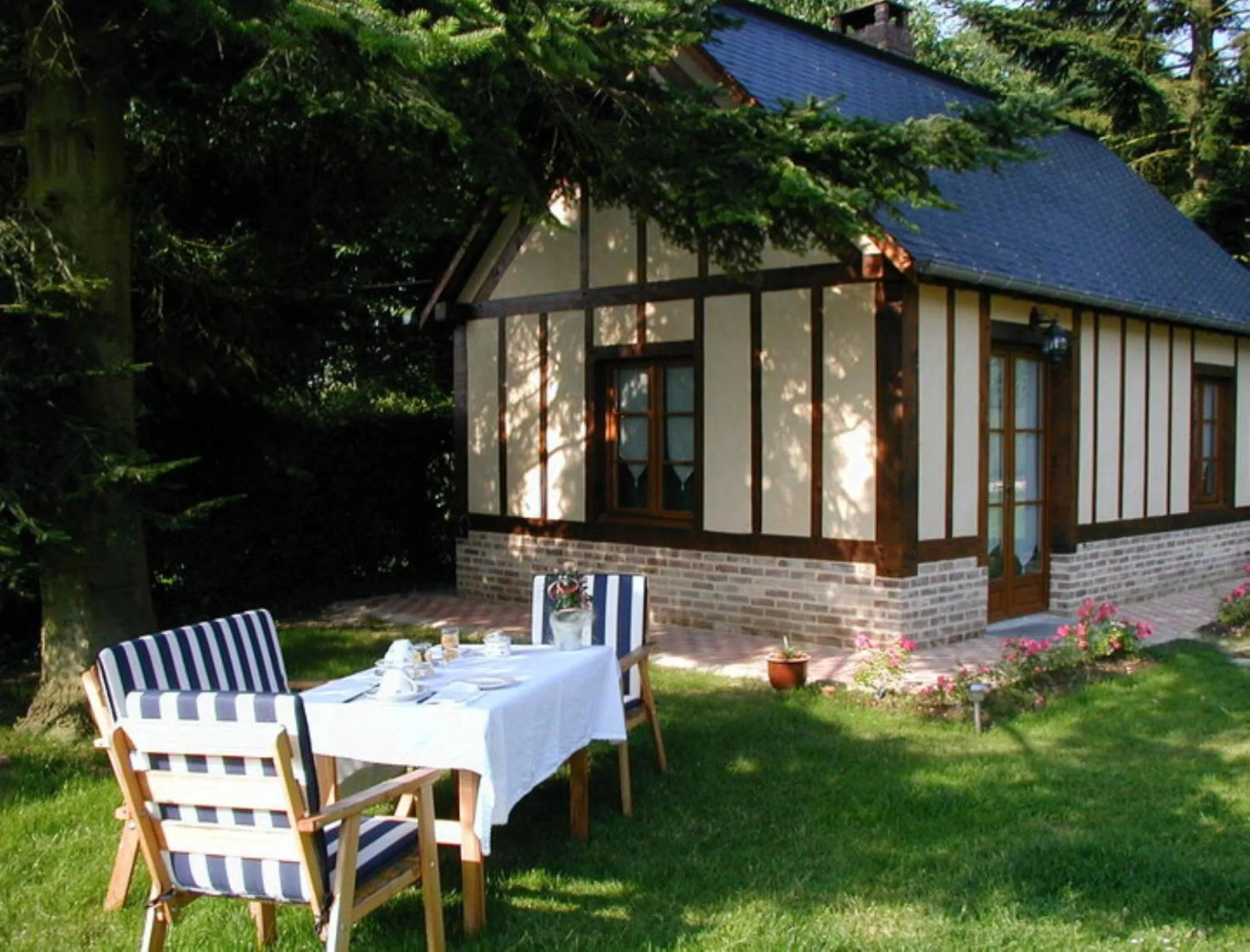 Facade/entrance in Chambres d'hôtes La Petite Flambée