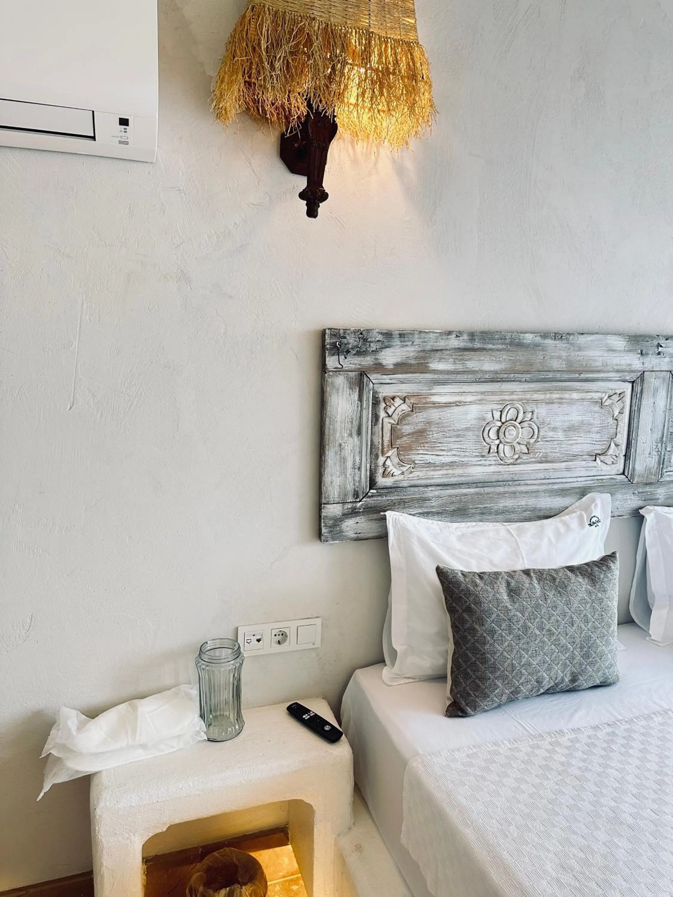 Bed in Lemon Villa Hotel