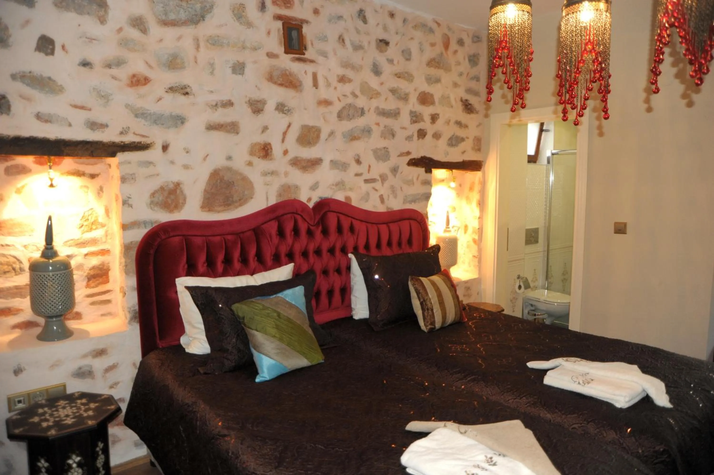 Bed in Lemon Villa Hotel