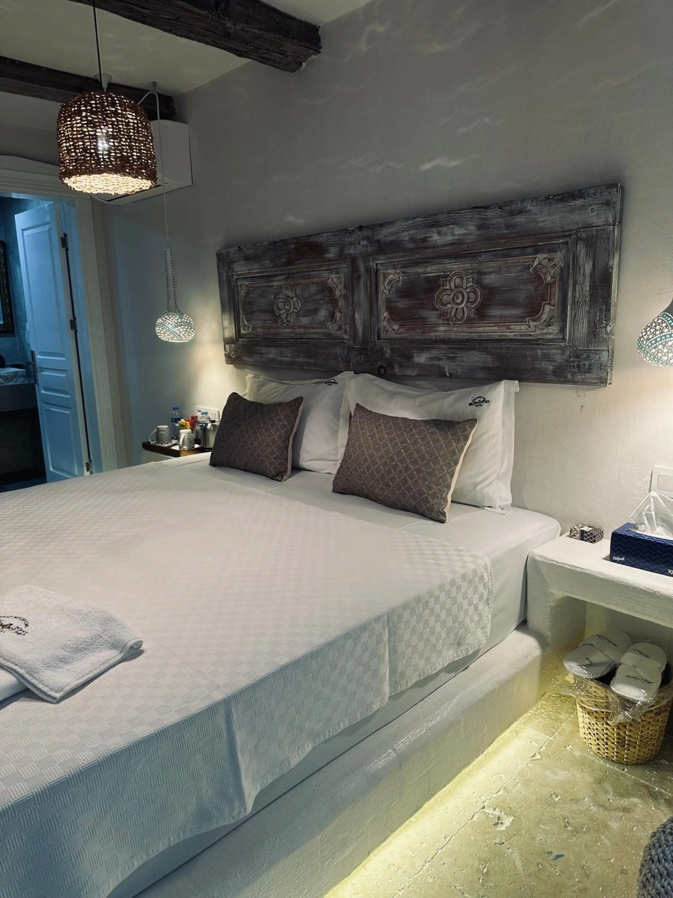 Bed in Lemon Villa Hotel