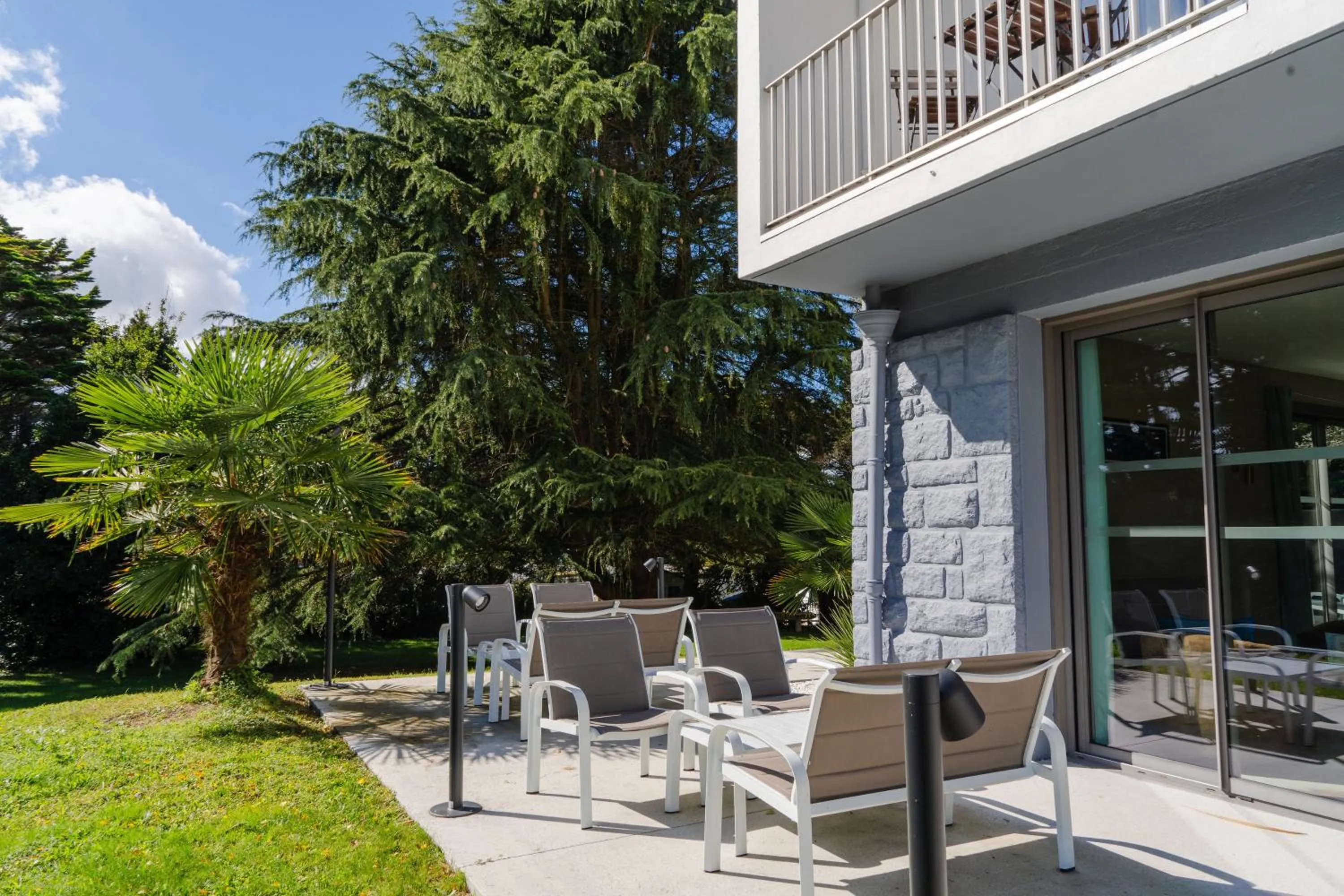 Patio in Le Galet Hotel & Spa