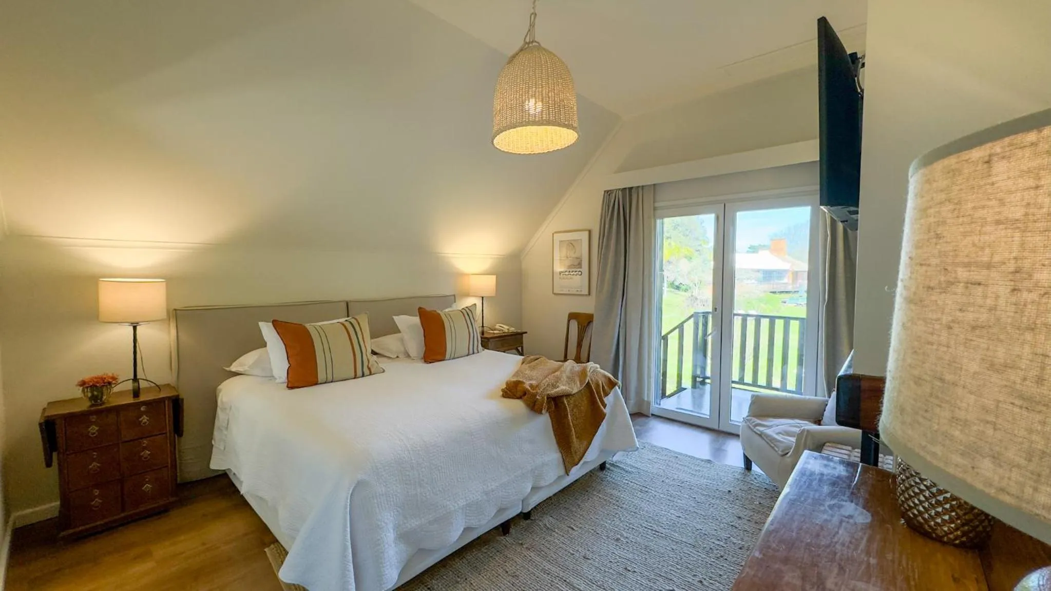 Bedroom, Bed in Hotel L'Auberge